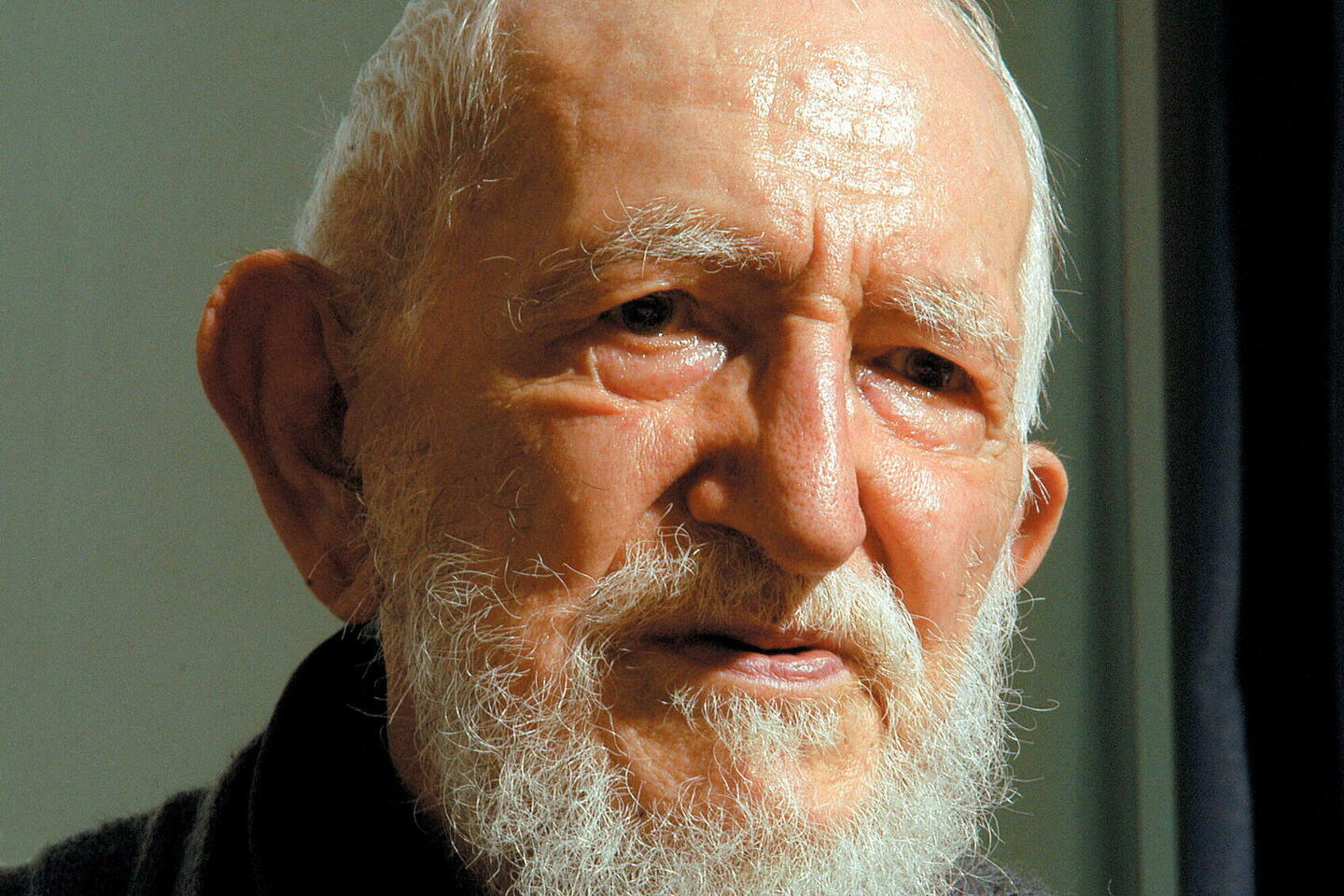 70 ans après son appel, les combats de l???abbé Pierre plus que jamais d???actualité