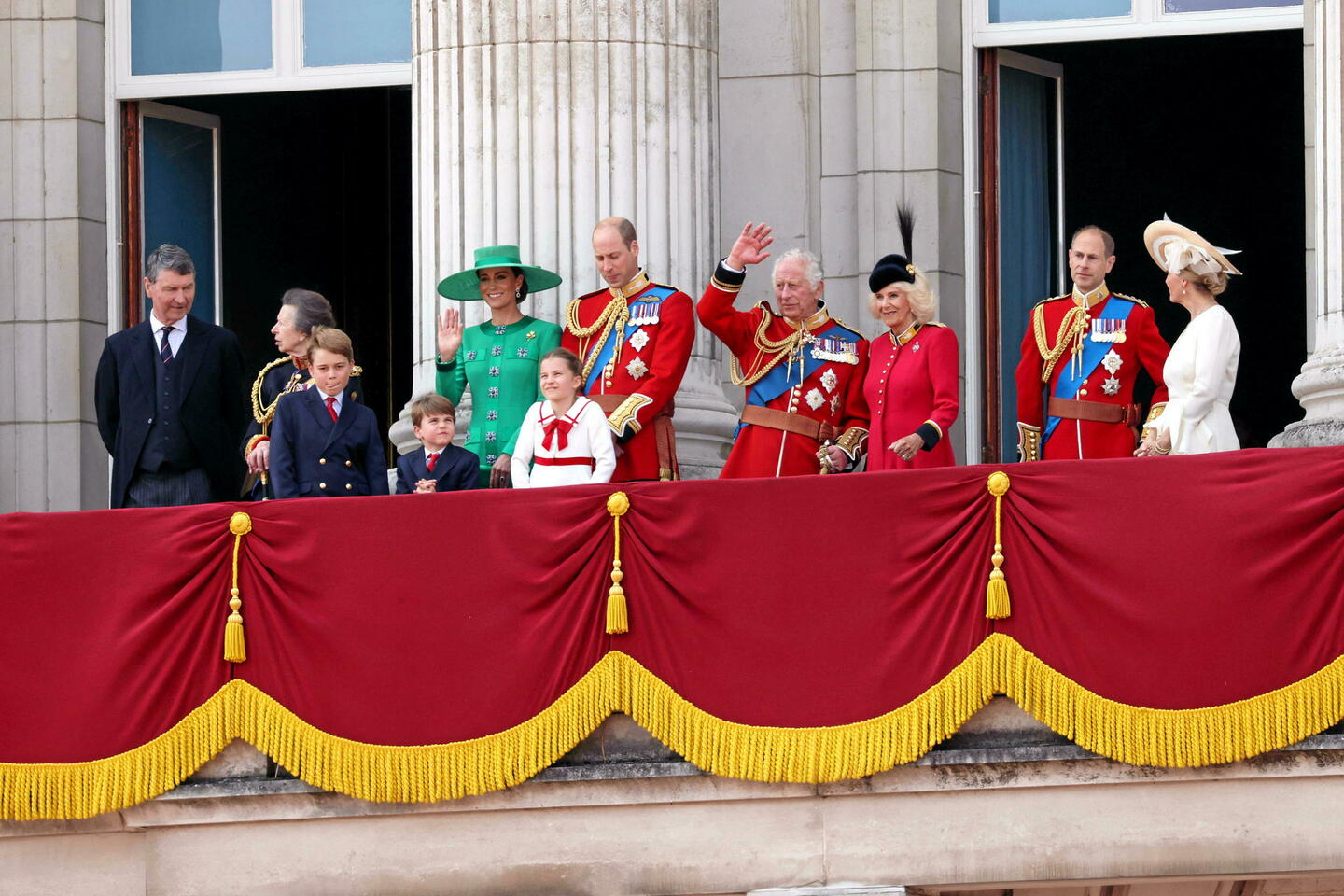 Cancer de Charles III : qui peut représenter la Couronne en l???absence du roi ?