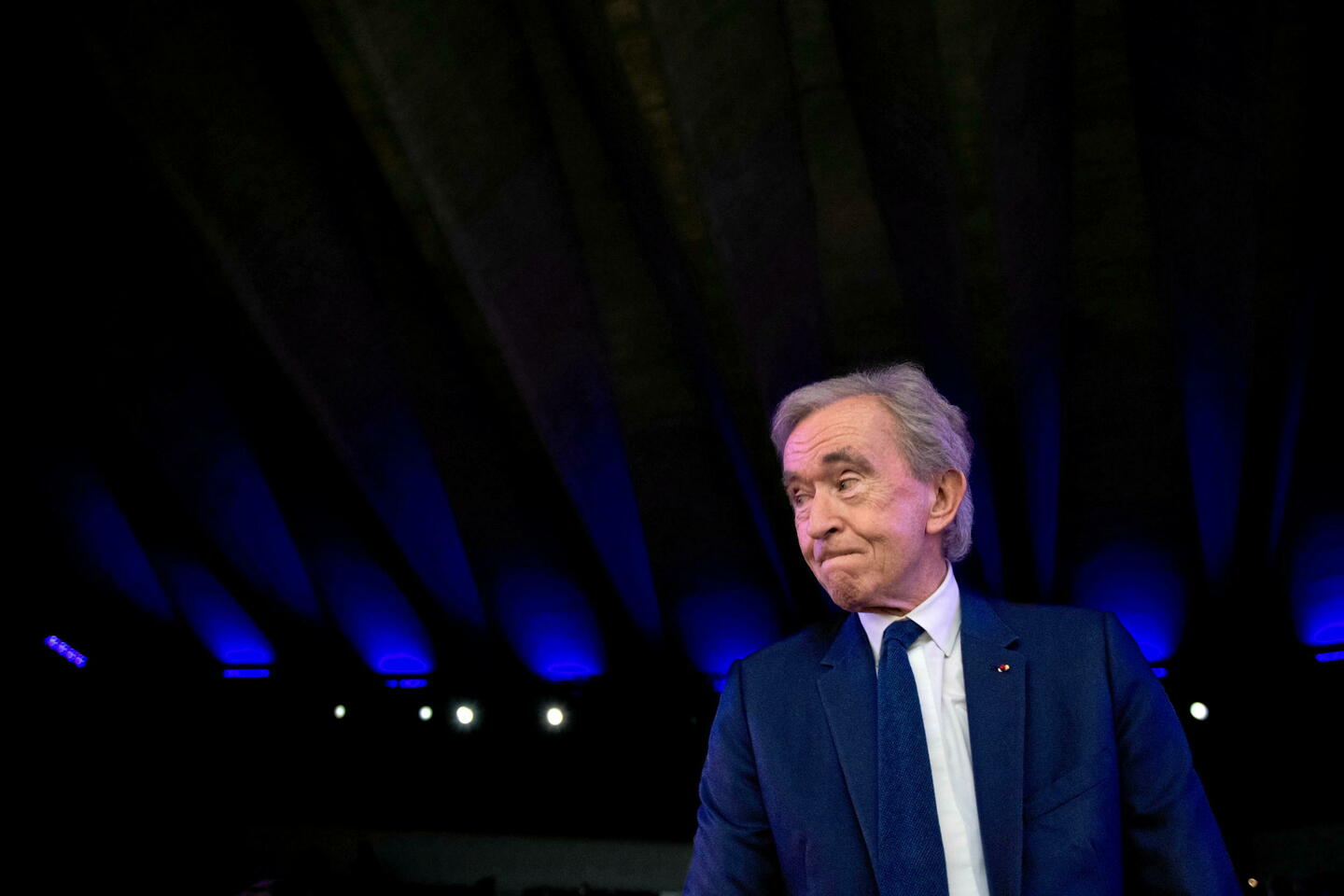 100 millions d???euros : comment Bernard Arnault a réussi à s???emparer de « Paris Match »