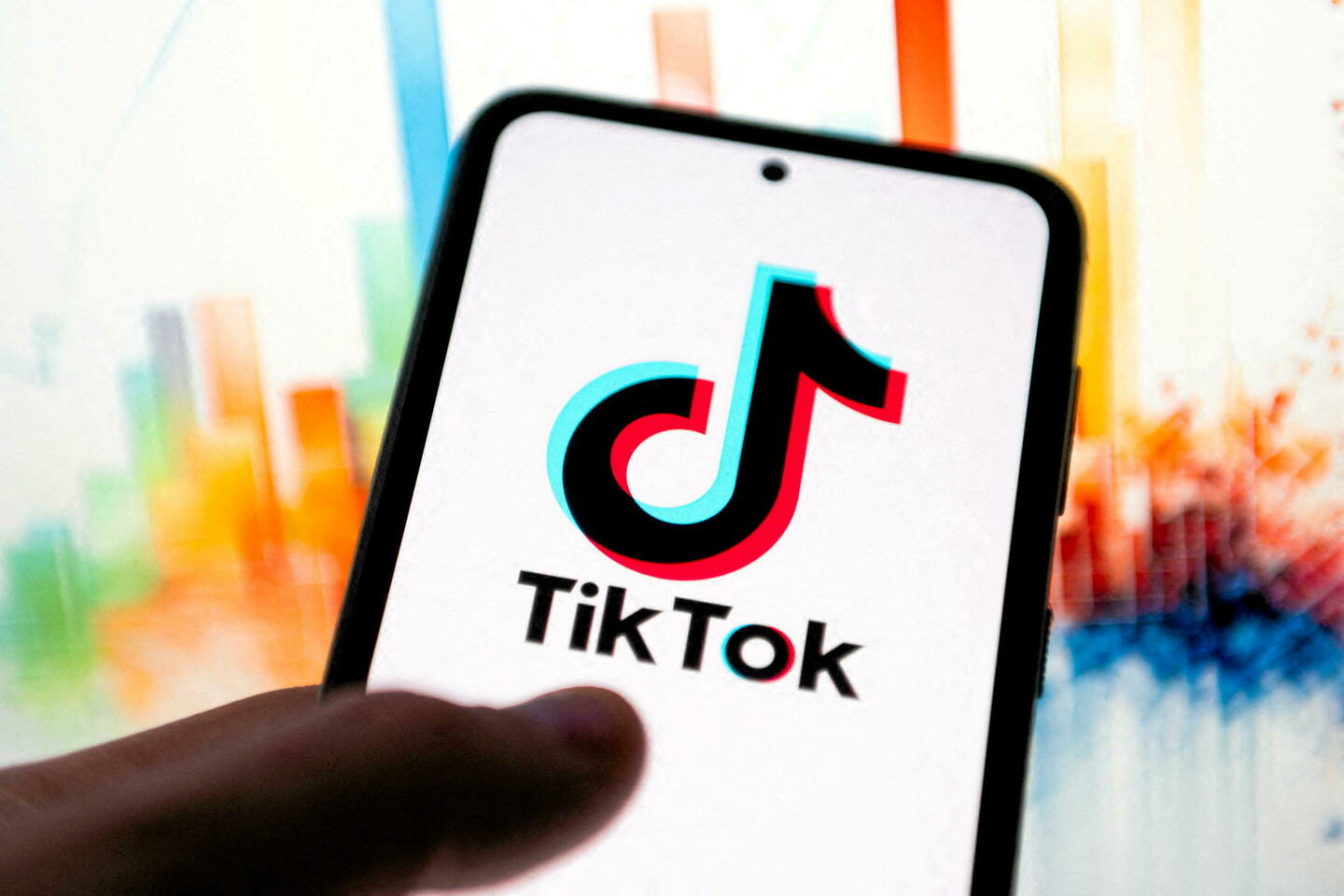 ??tats-Unis : les utilisateurs de TikTok se mobilisent contre sa possible interdiction