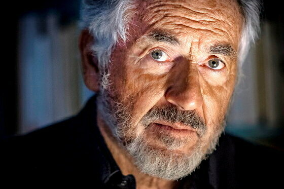 « Si le soleil s???en souvient » : le théâtre autobiographique de Jean-Paul Enthoven
