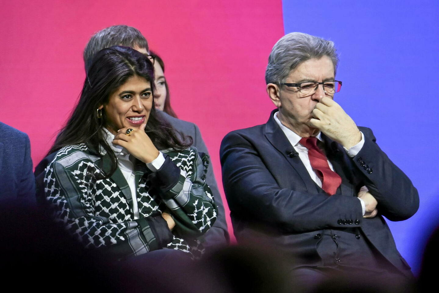 Rima Hassan censurée à Bordeaux ? La préfecture réfute les accusations de Jean-Luc Mélenchon