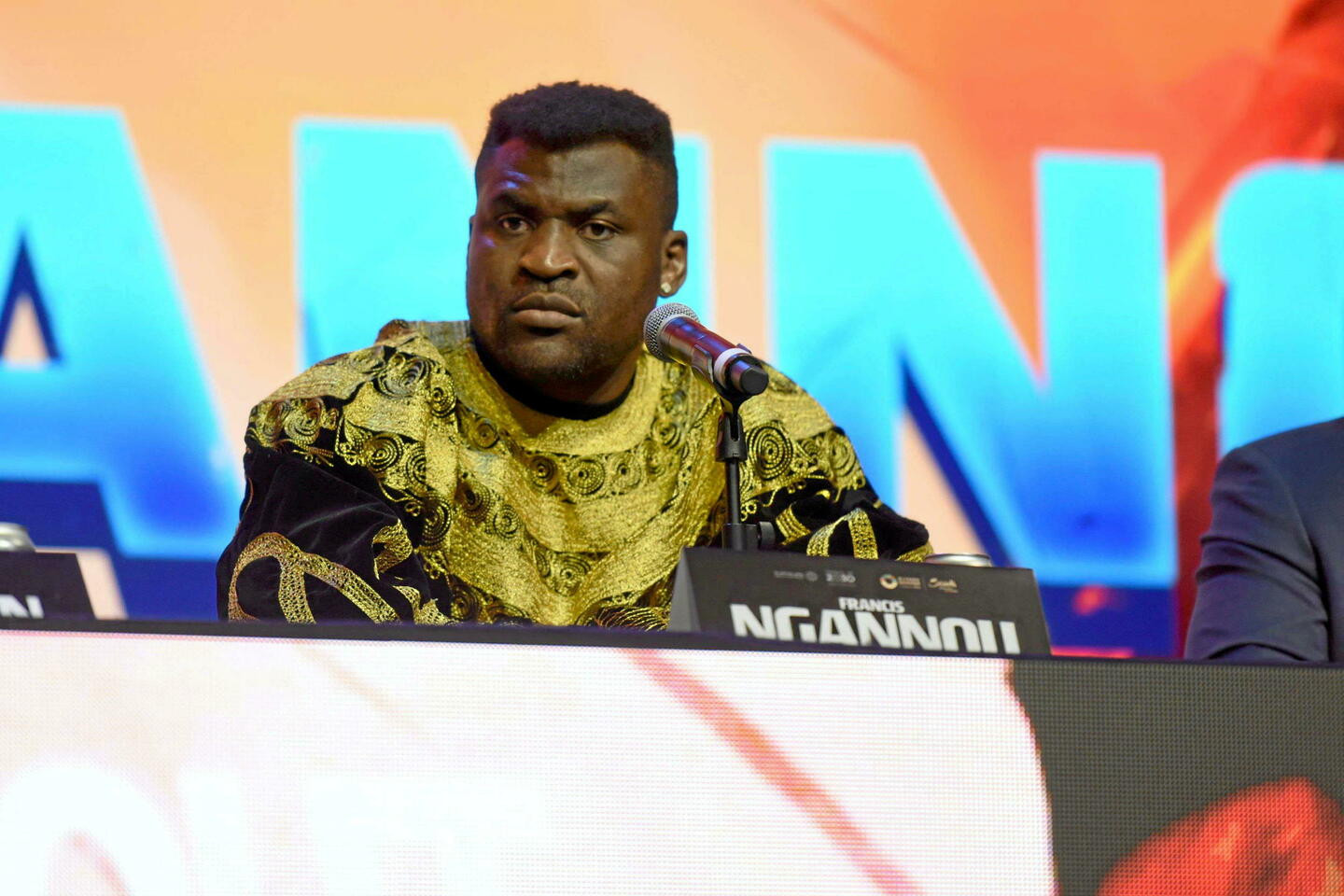 Francis Ngannou, ex-combattant MMA : « L???UFC n???a pas de principes, à part le dollar à tout...
