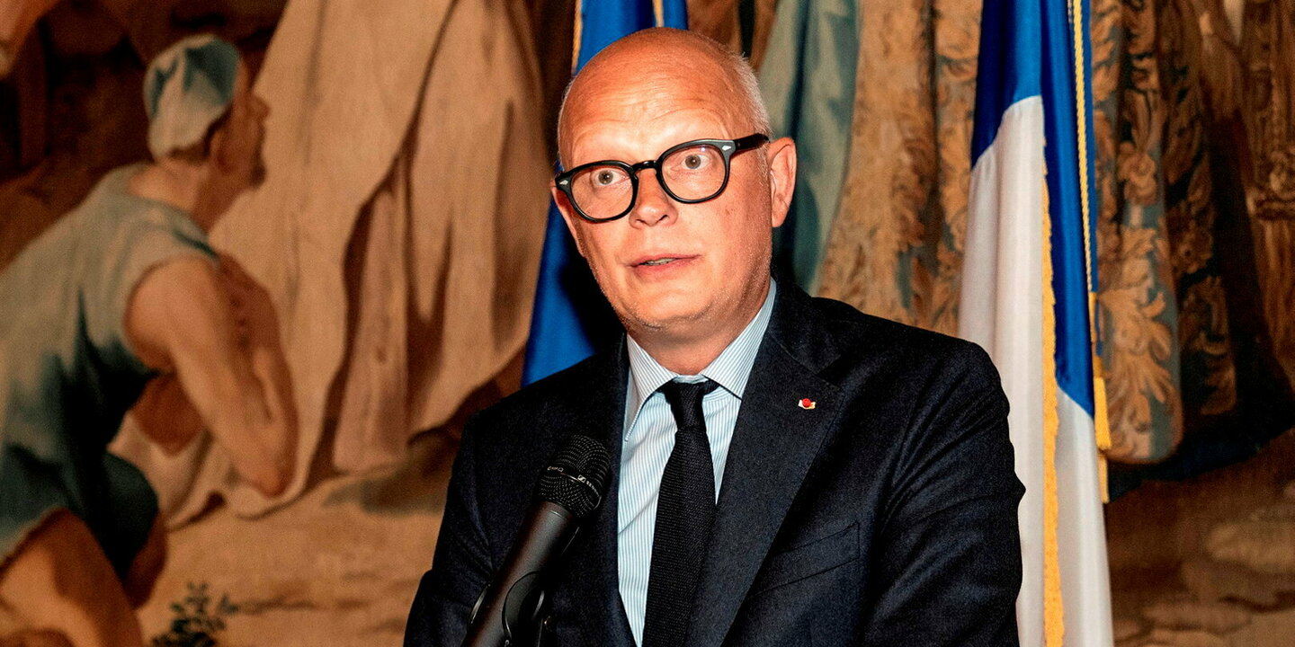 La popularité d'??douard Philippe et de Bruno Le Maire s'érode