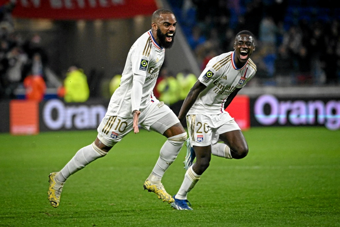 Olympique lyonnais : mais qui en veut à Alexandre Lacazette ?