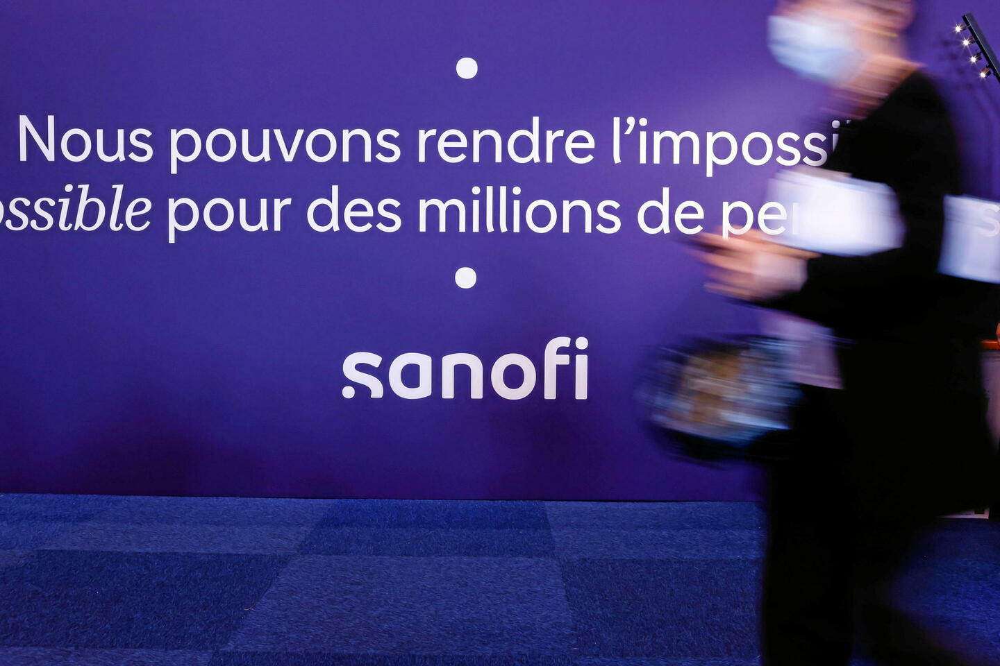 Sanofi et Novavax s???allient pour développer un vaccin combiné grippe-Covid-19