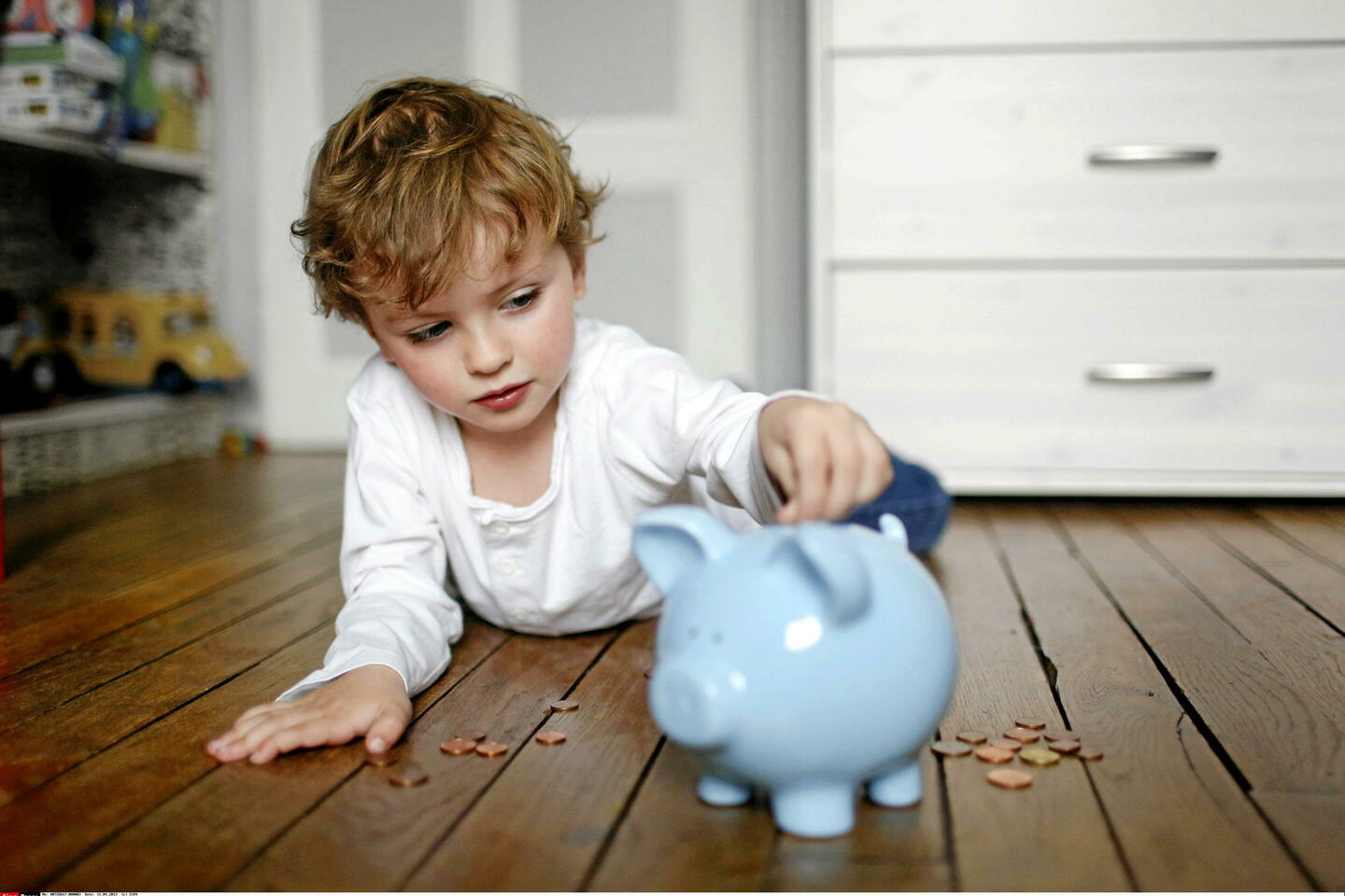 « Tu seras interdite bancaire, ma fille » : comment apprendre à son enfant à gérer son...