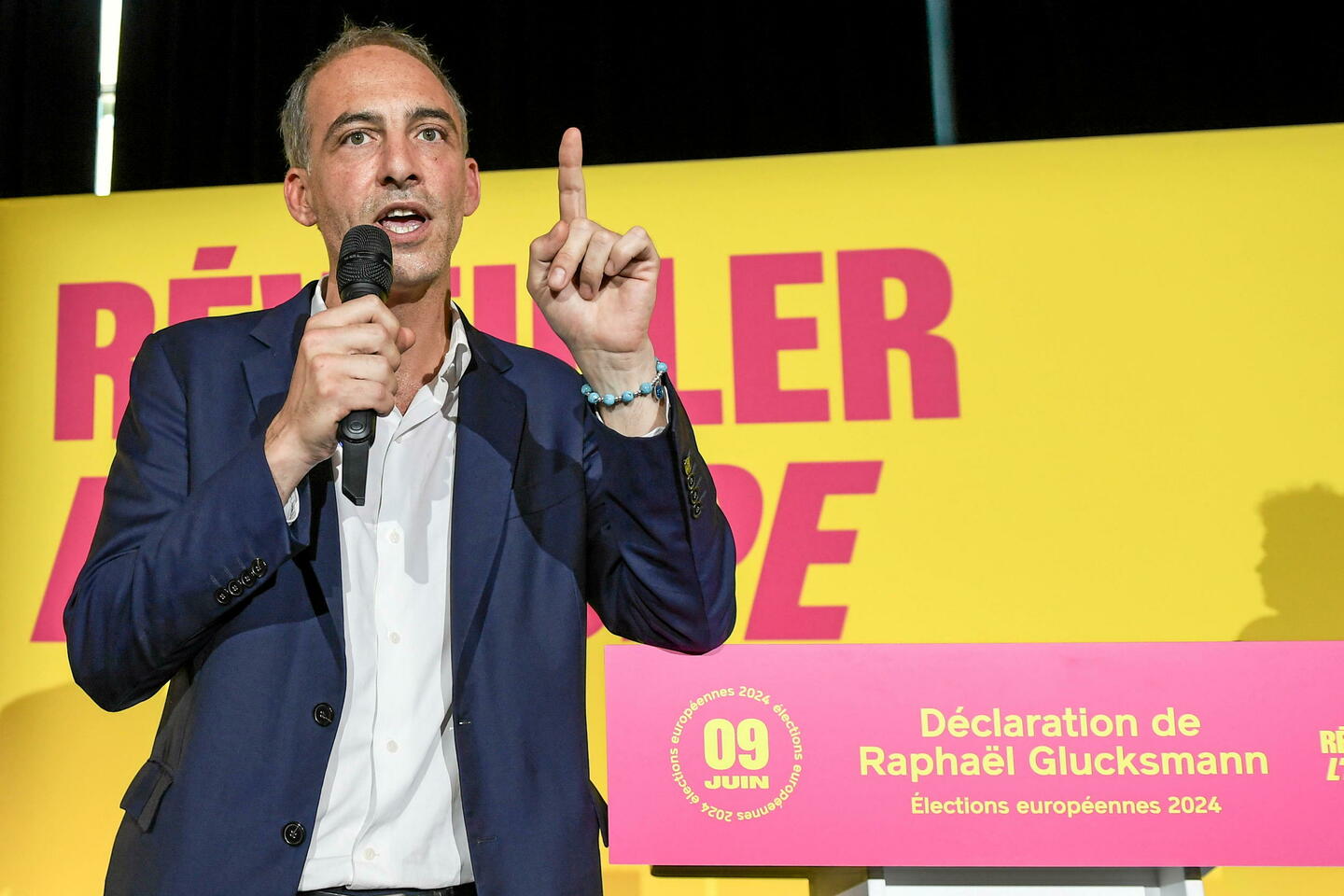 Législatives : Glucksmann assure et martèle que Mélenchon ne sera pas Premier ministre
