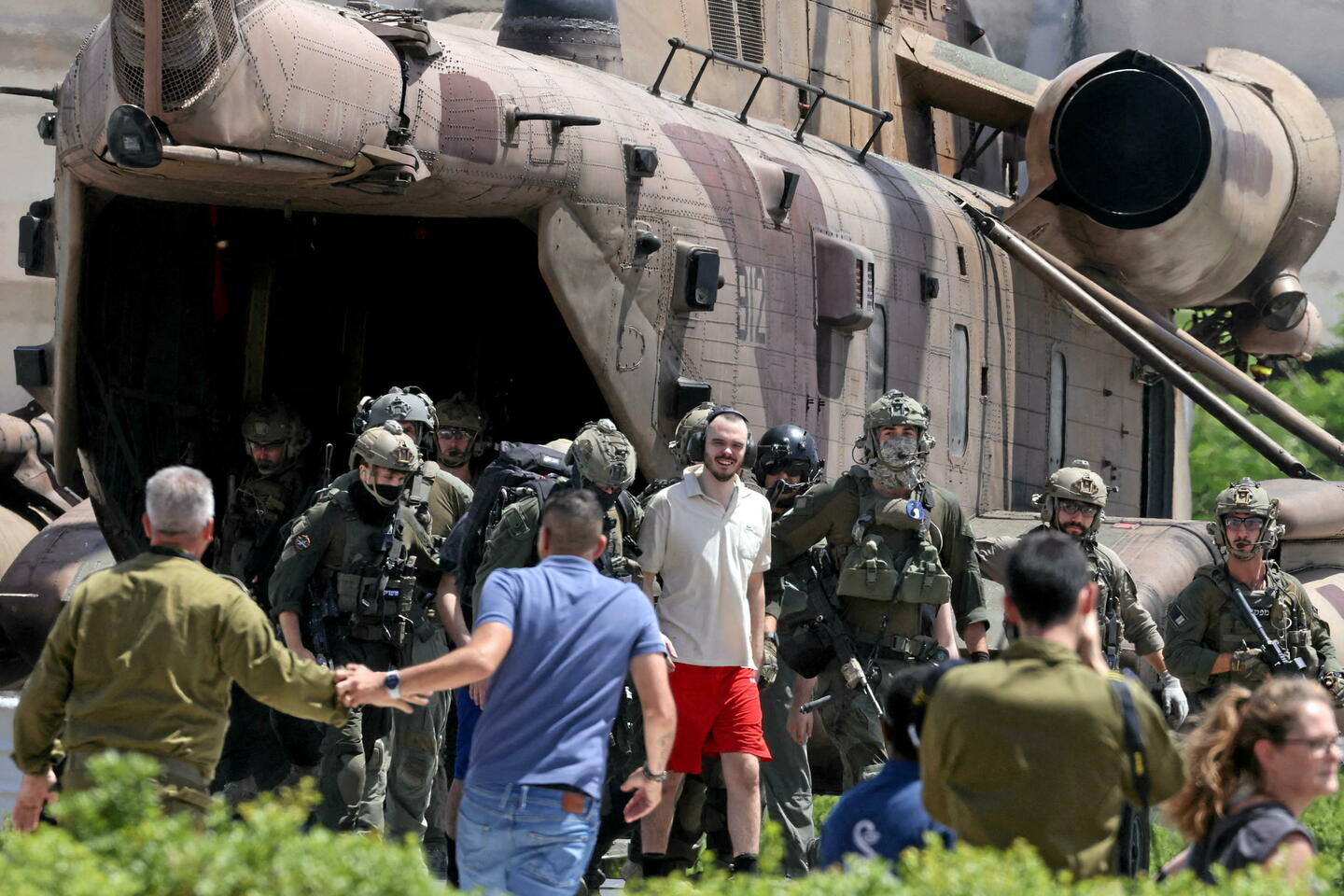Guerre Hamas-Israël : un négociateur assure que des dizaines d???otages sont encore en vie