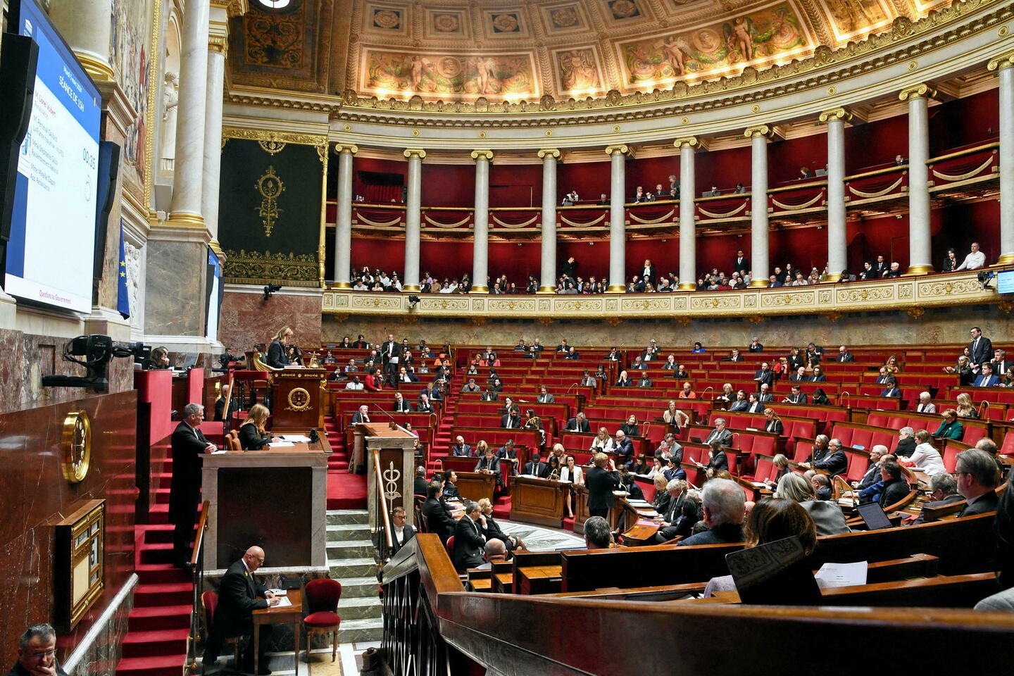 Législatives : du RN à LFI, ces candidatures qui posent problème
