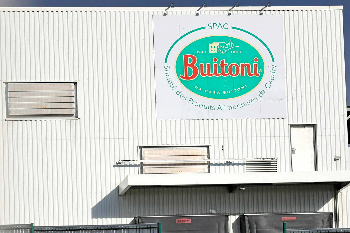 Nestlé France mise en examen dans l'affaire des pizzas contaminées Buitoni