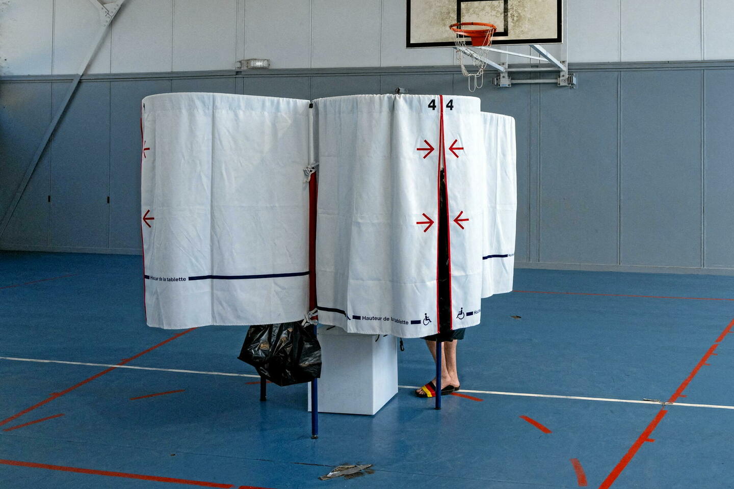 Comment départage-t-on deux candidats à une élection en cas d???égalité parfaite ?