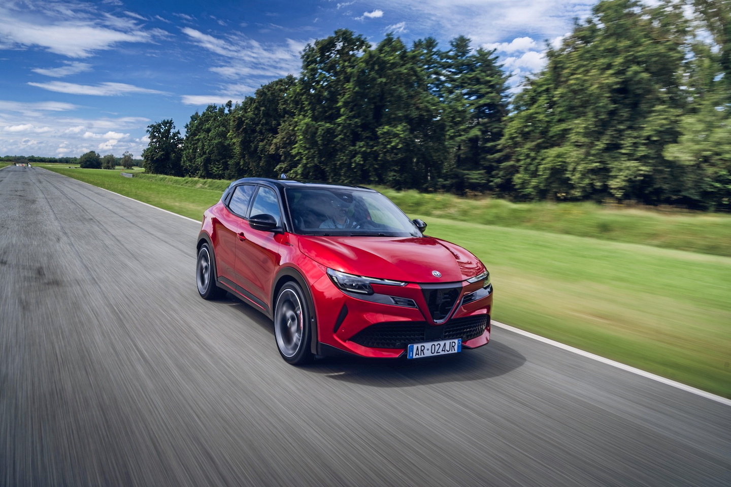 Alfa Romeo Junior Elettrica Veloce : une italienne sous haute tension