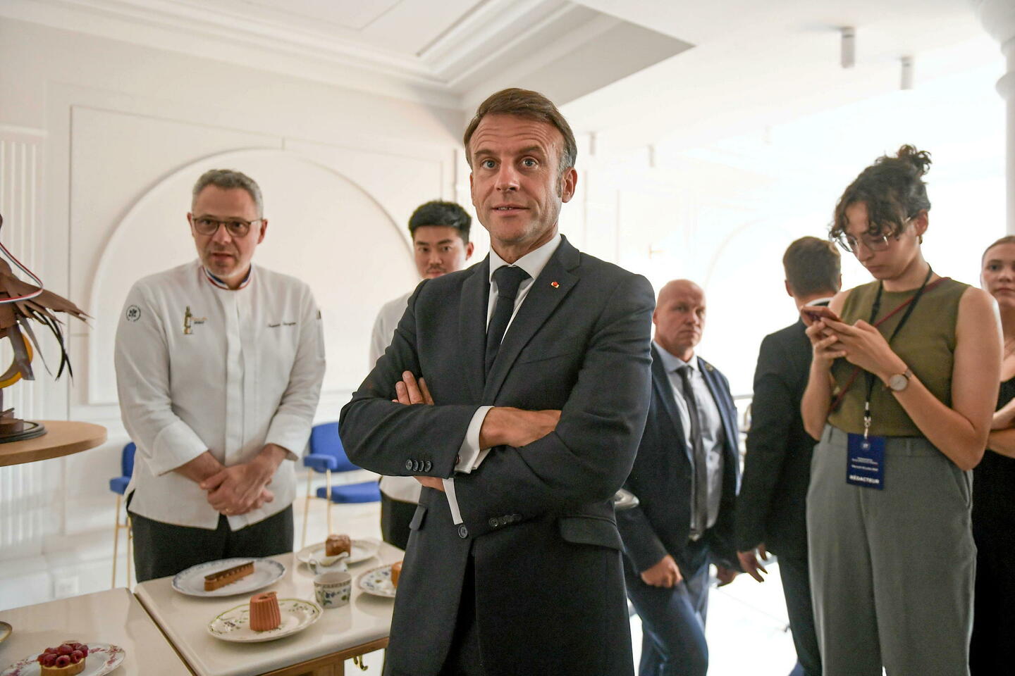 Boules de pétanque, pâtisseries et bureau de De Gaulle : la boutique de l?????lysée a...