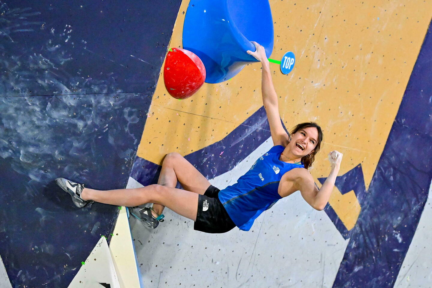« Il faut de l???effort, de la sueur et de la frustration » : la grimpeuse Oriane Bertone par...