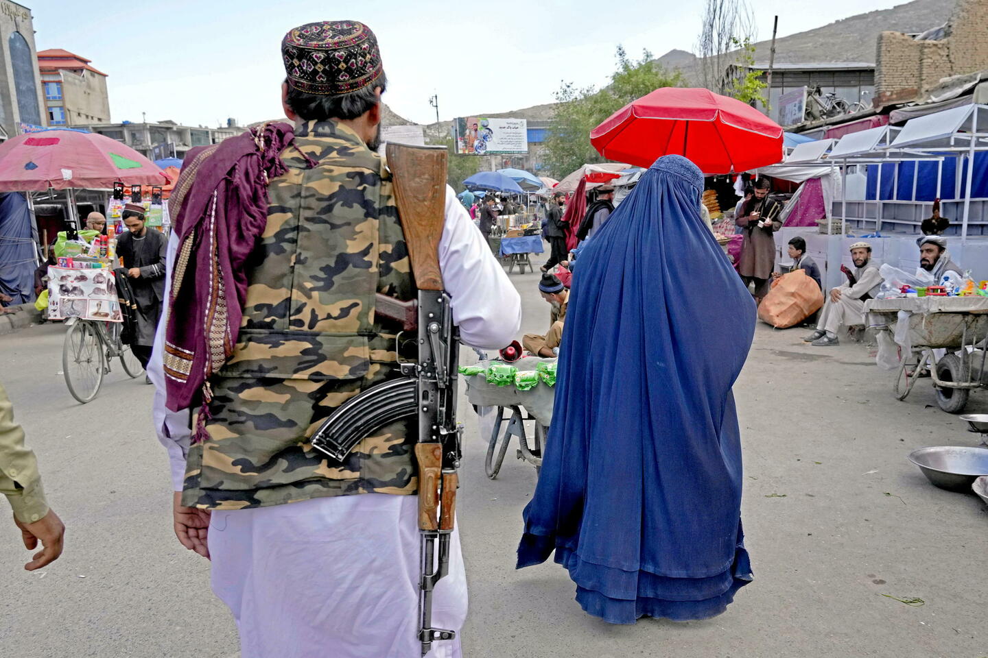 L???Afghanistan des talibans, le pays qui efface les femmes
