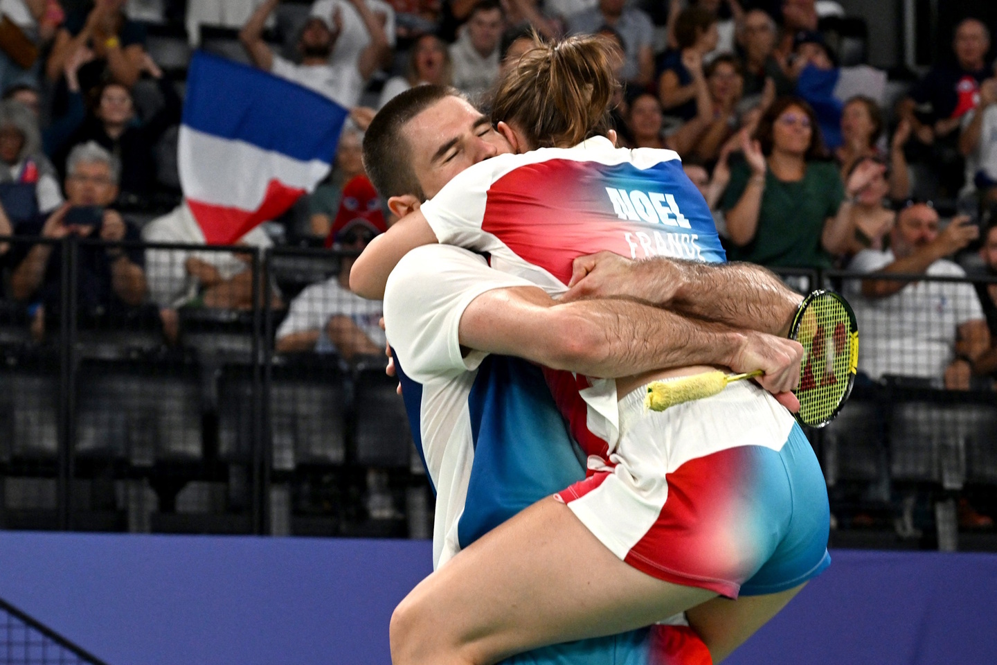 Jeux paralympiques : cinq nouvelles médailles d???or grâce au triathlon et au parabadminton