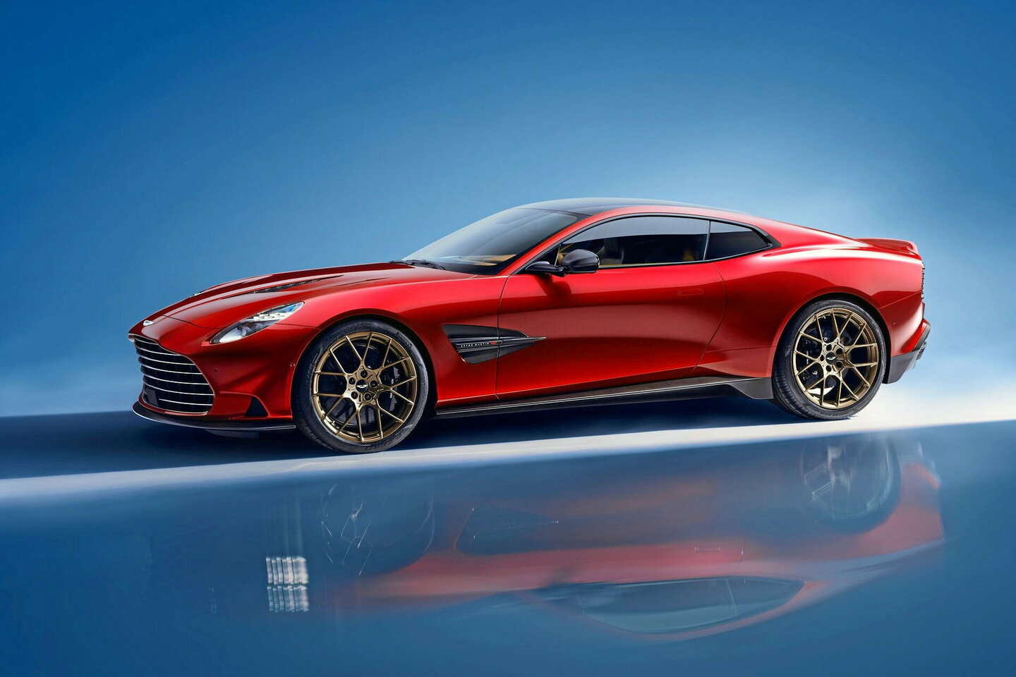 Aston Martin Vanquish : le V12 fait de la résistance