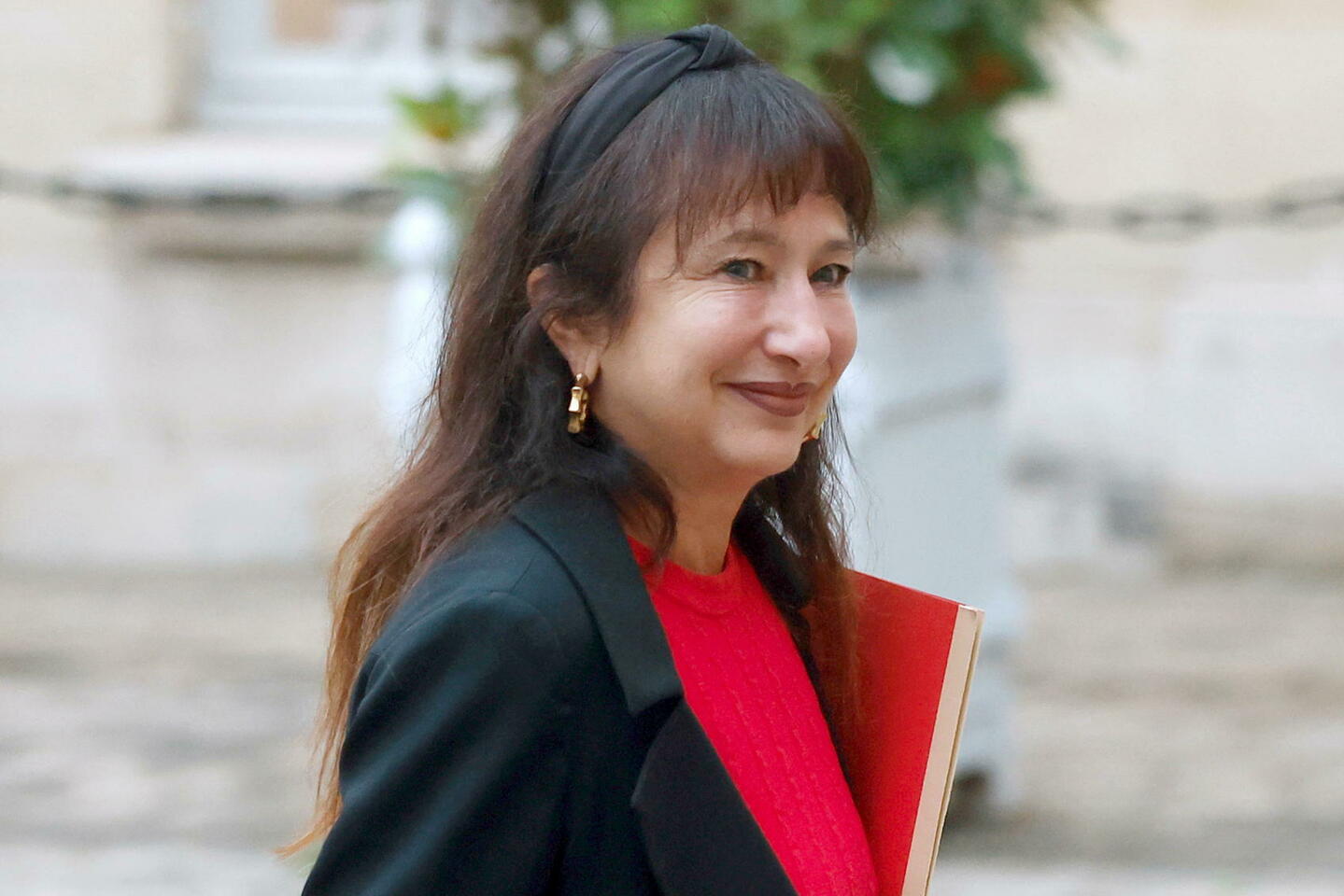 Marie-Claire Carrère-Gée, la « happiness manageuse » du gouvernement Barnier