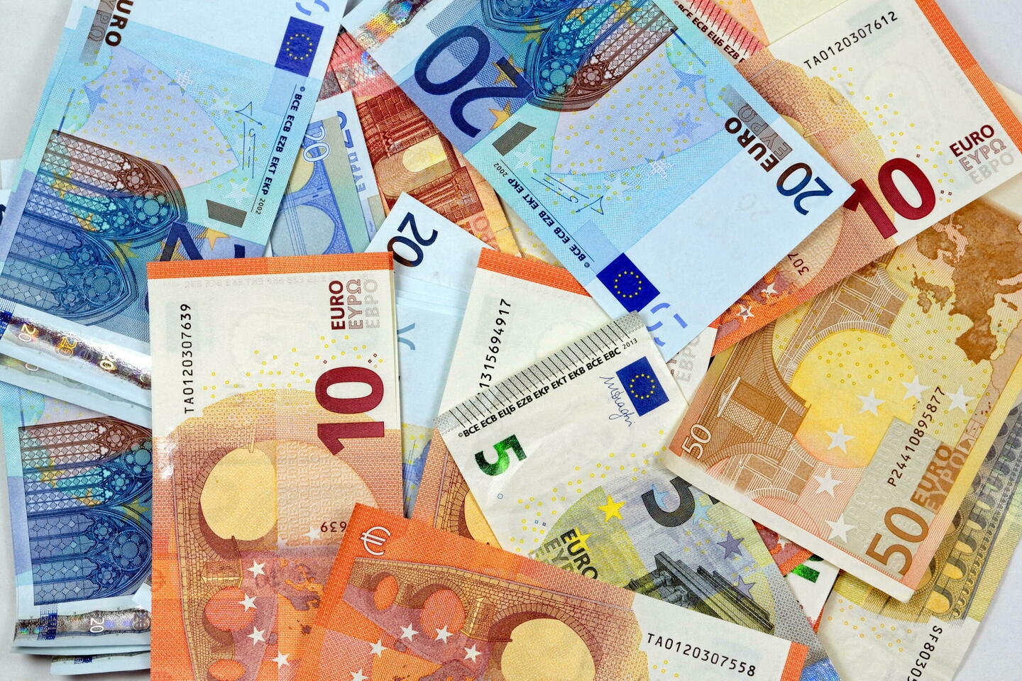 Déficit public : l???Institut Montaigne propose 150 milliards d???économies d???ici à 2050