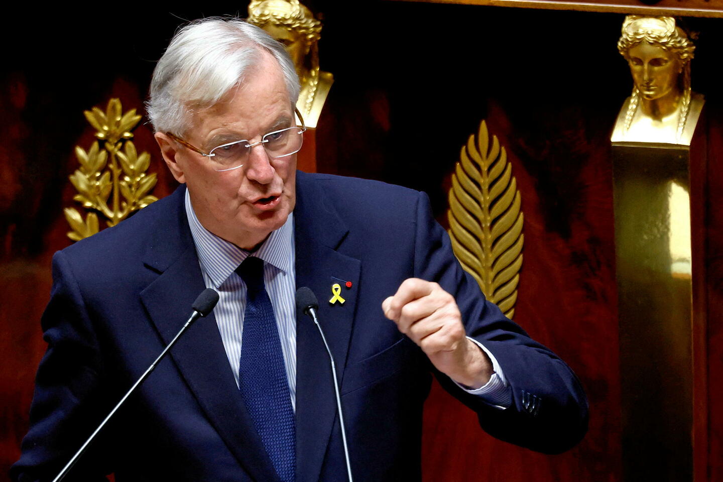 Hausses d???impôts : le « one shot » de Michel Barnier