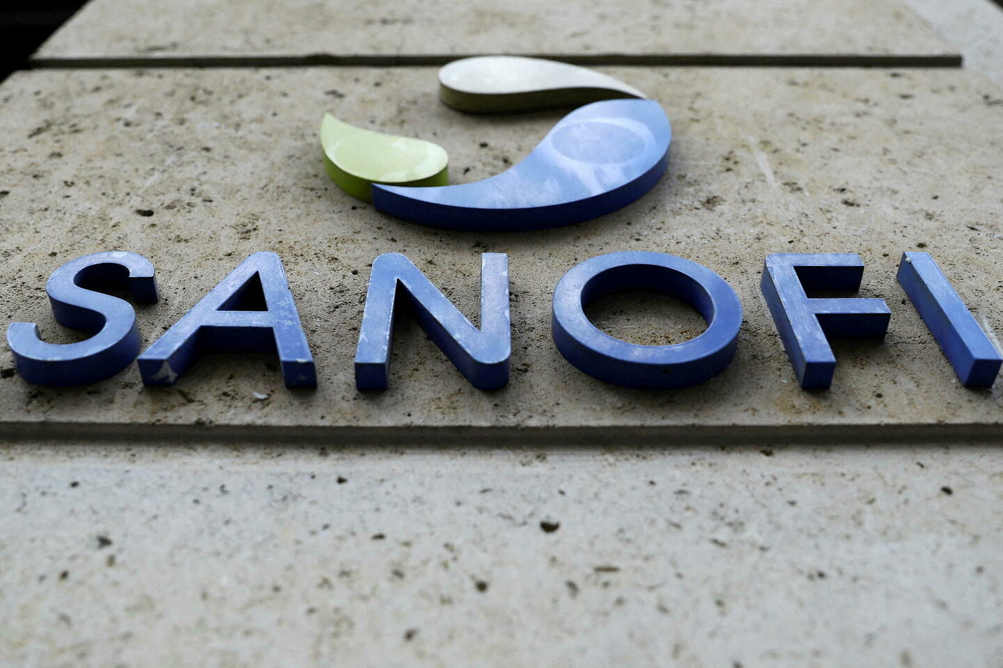 Cancer : Sanofi s’allie avec Orano pour un médicament de rupture