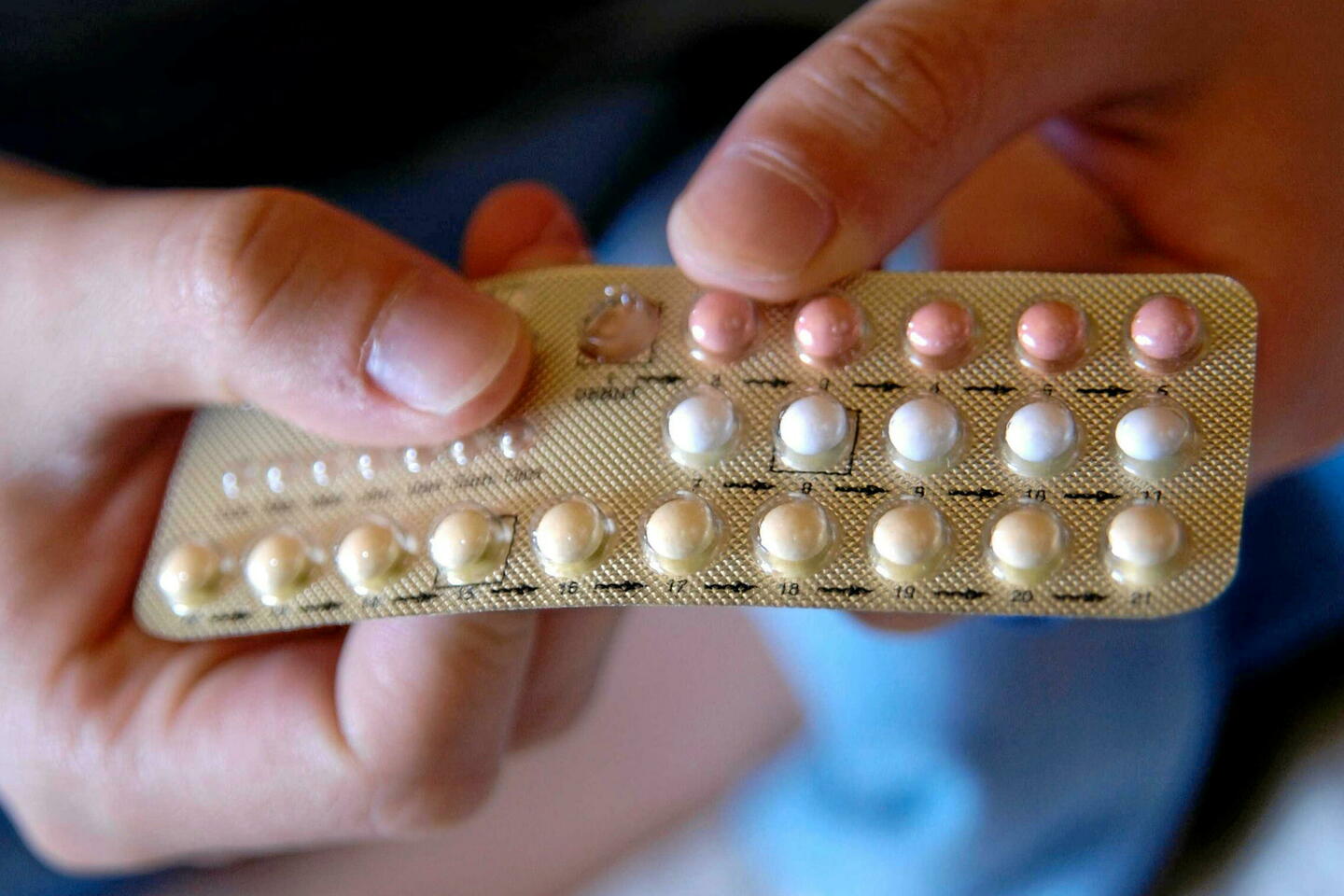 Les effets insoupçonnés de la pilule contraceptive sur le cerveau