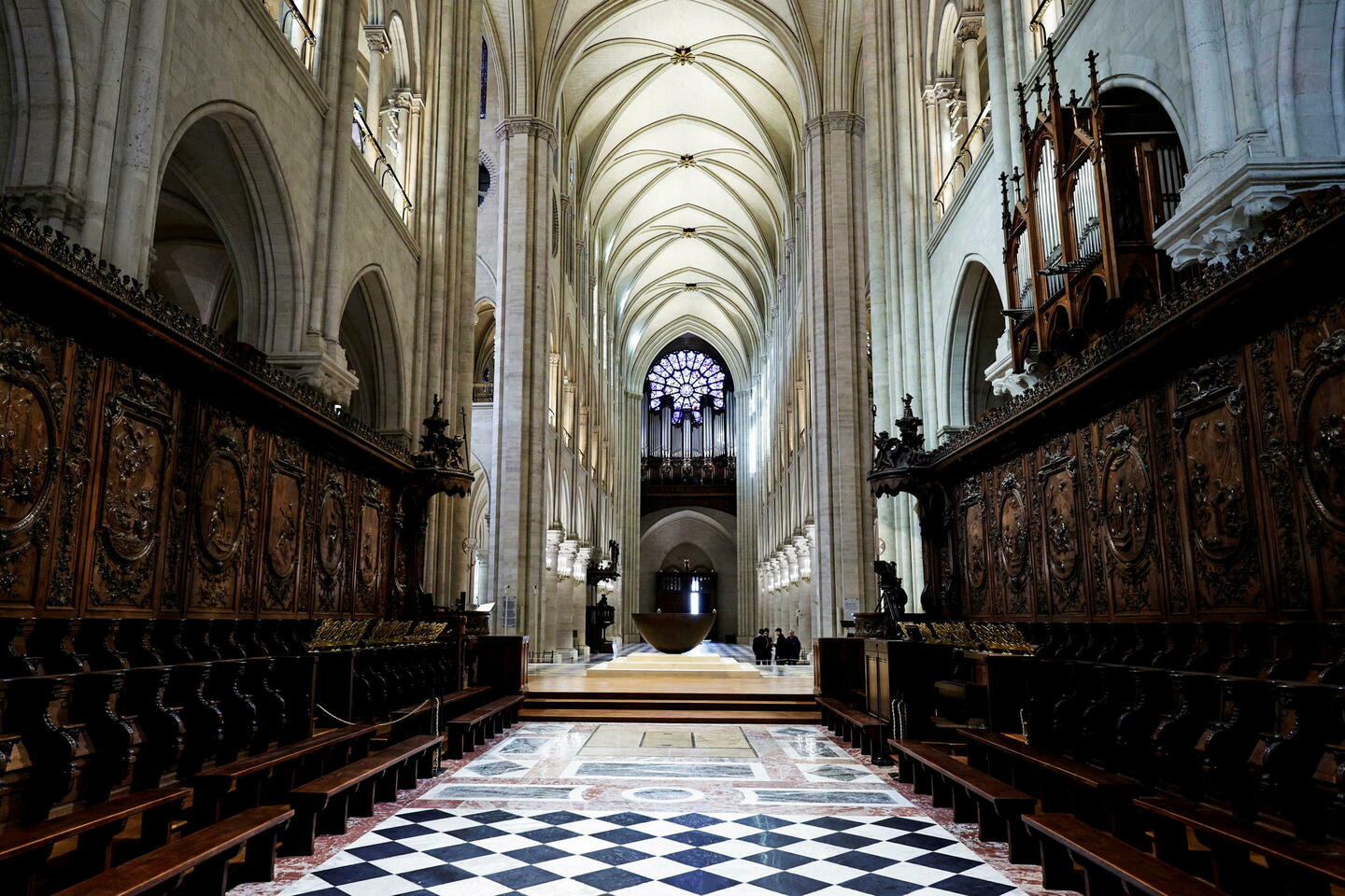 Notre sélection de livres pour (re)découvrir Notre-Dame de Paris