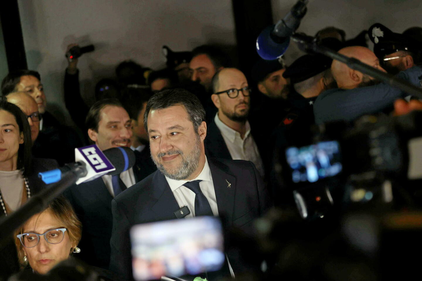 Procès Open Arms : Matteo Salvini ressort libre du tribunal