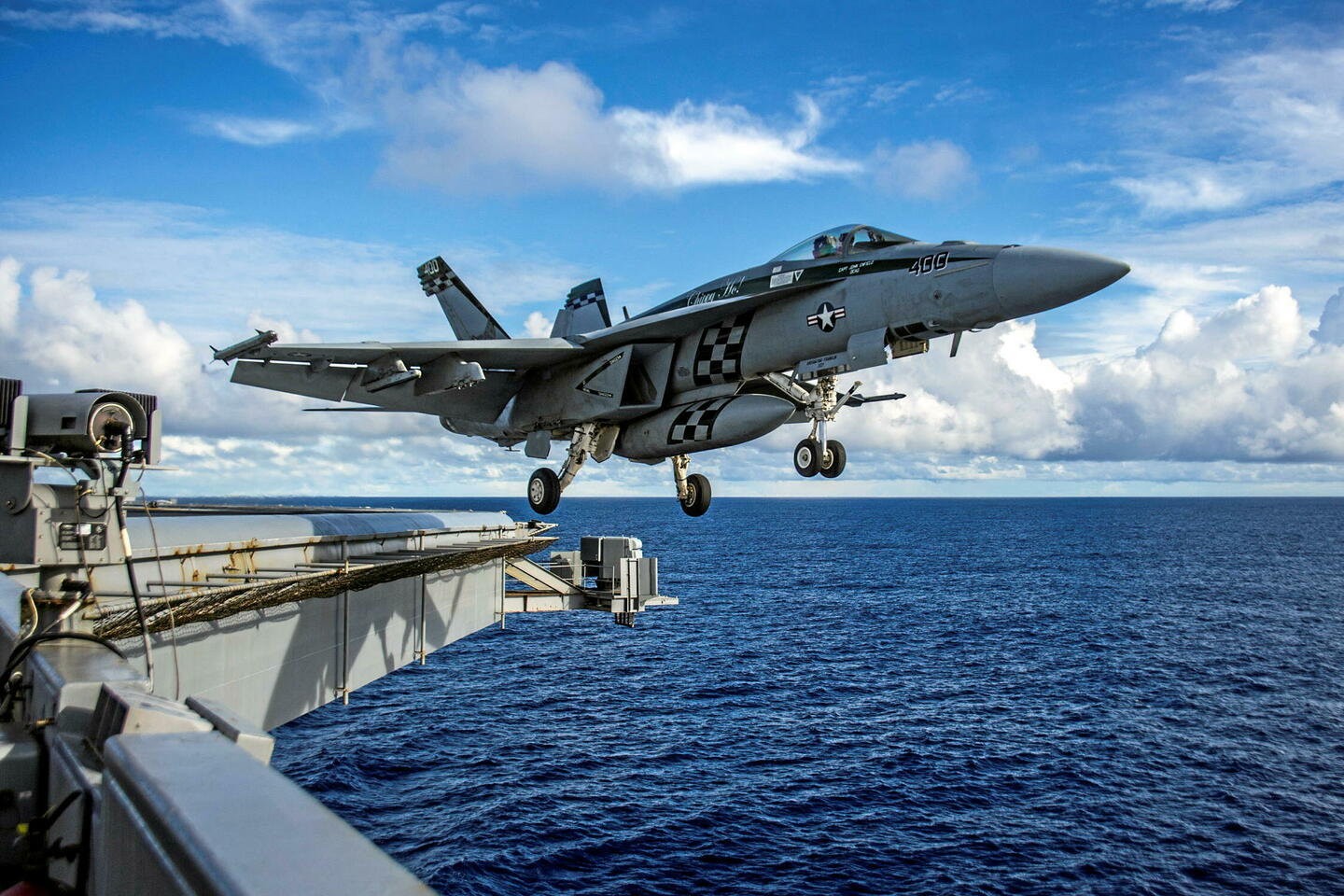 Ce que l’on sait du F-18 de l’US Navy abattu par erreur au-dessus de la mer Rouge