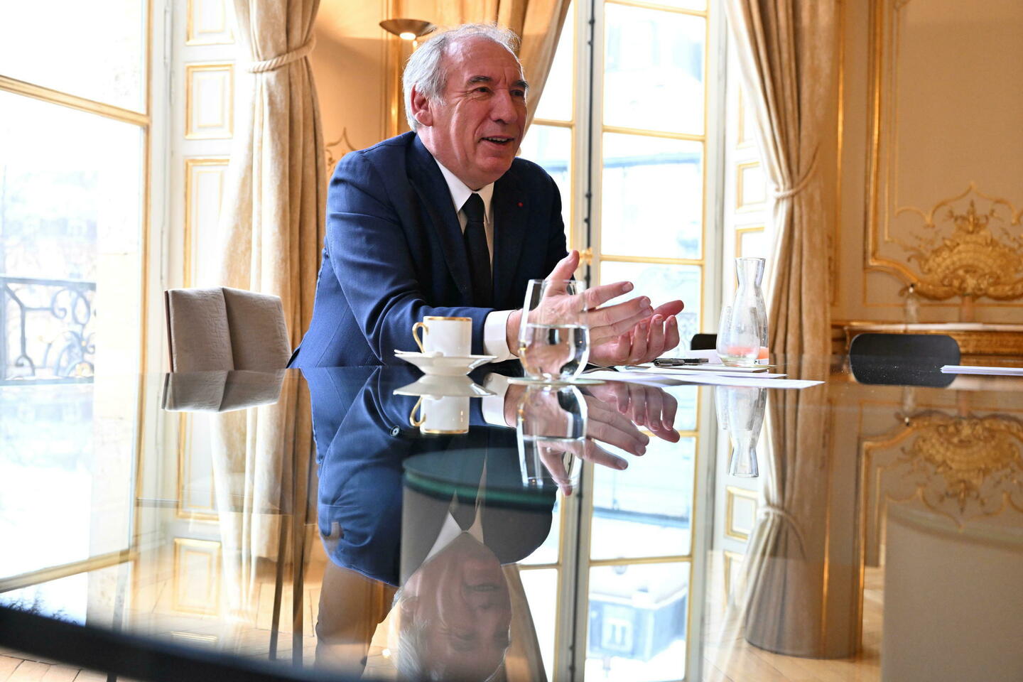 Nouveau gouvernement : Bayrou fait du « Barnier bis »