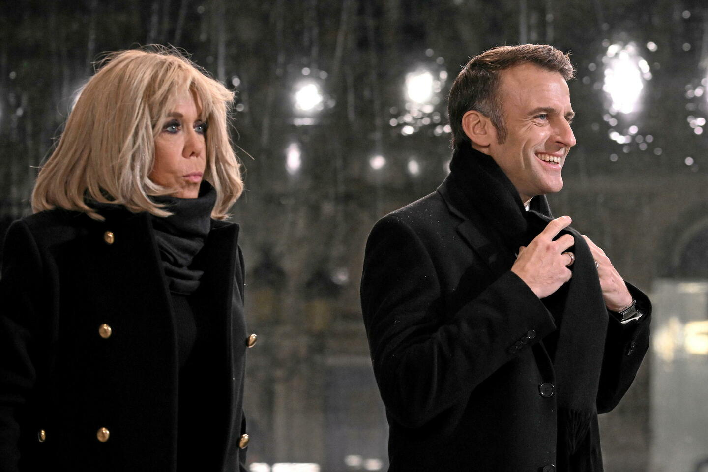« S’il y a une chose qu’Emmanuel mérite, c’est le respect » : Brigitte Macron défend...