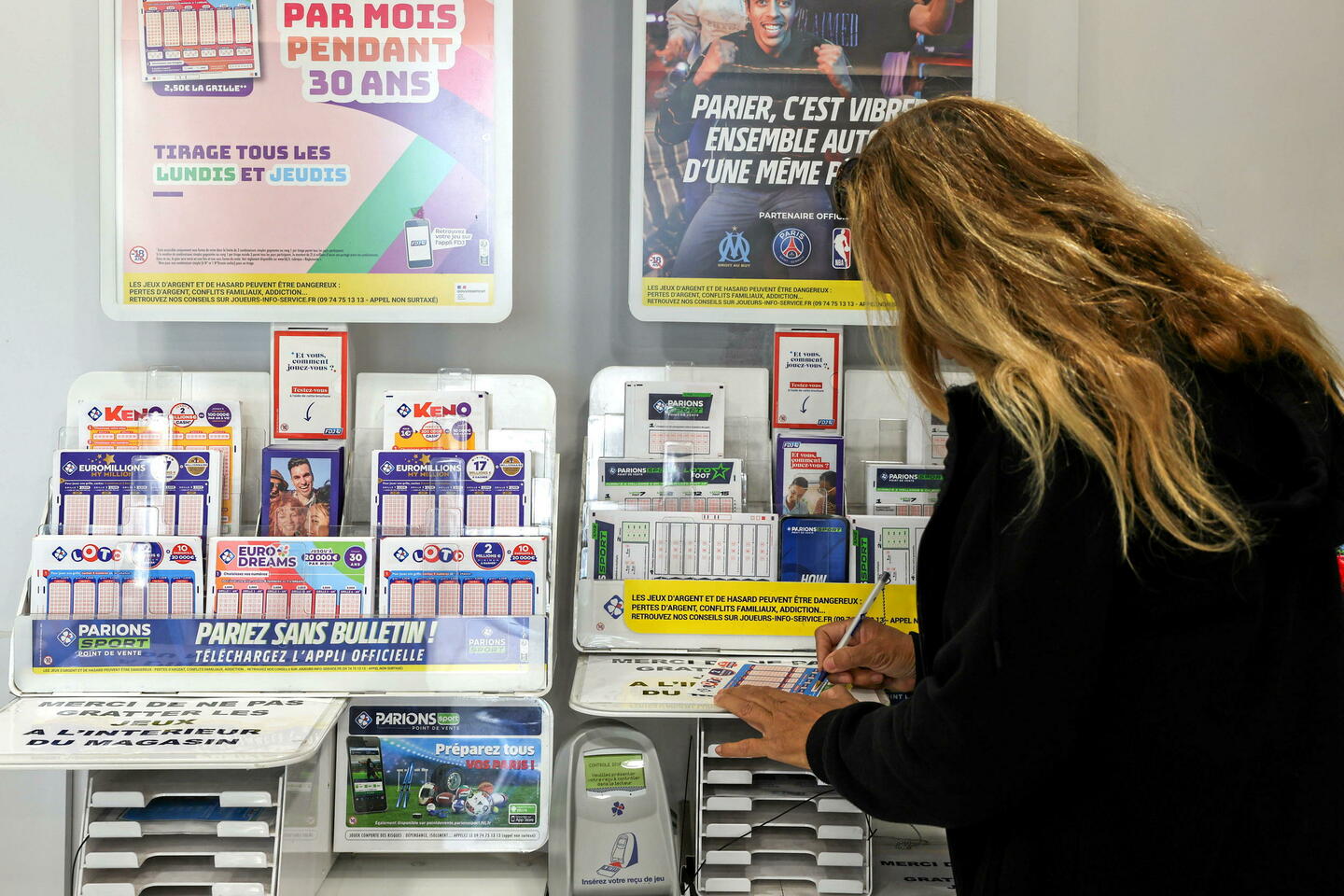 « J’étais sidéré ! » : ils décrochent 20 millions d’euros au Loto de Noël