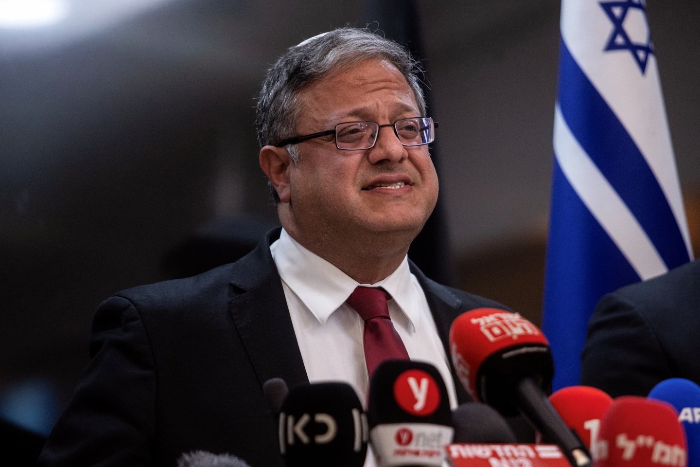 Israël : des ministres d’extrême droite démissionnent après l’accord de trêve avec le...