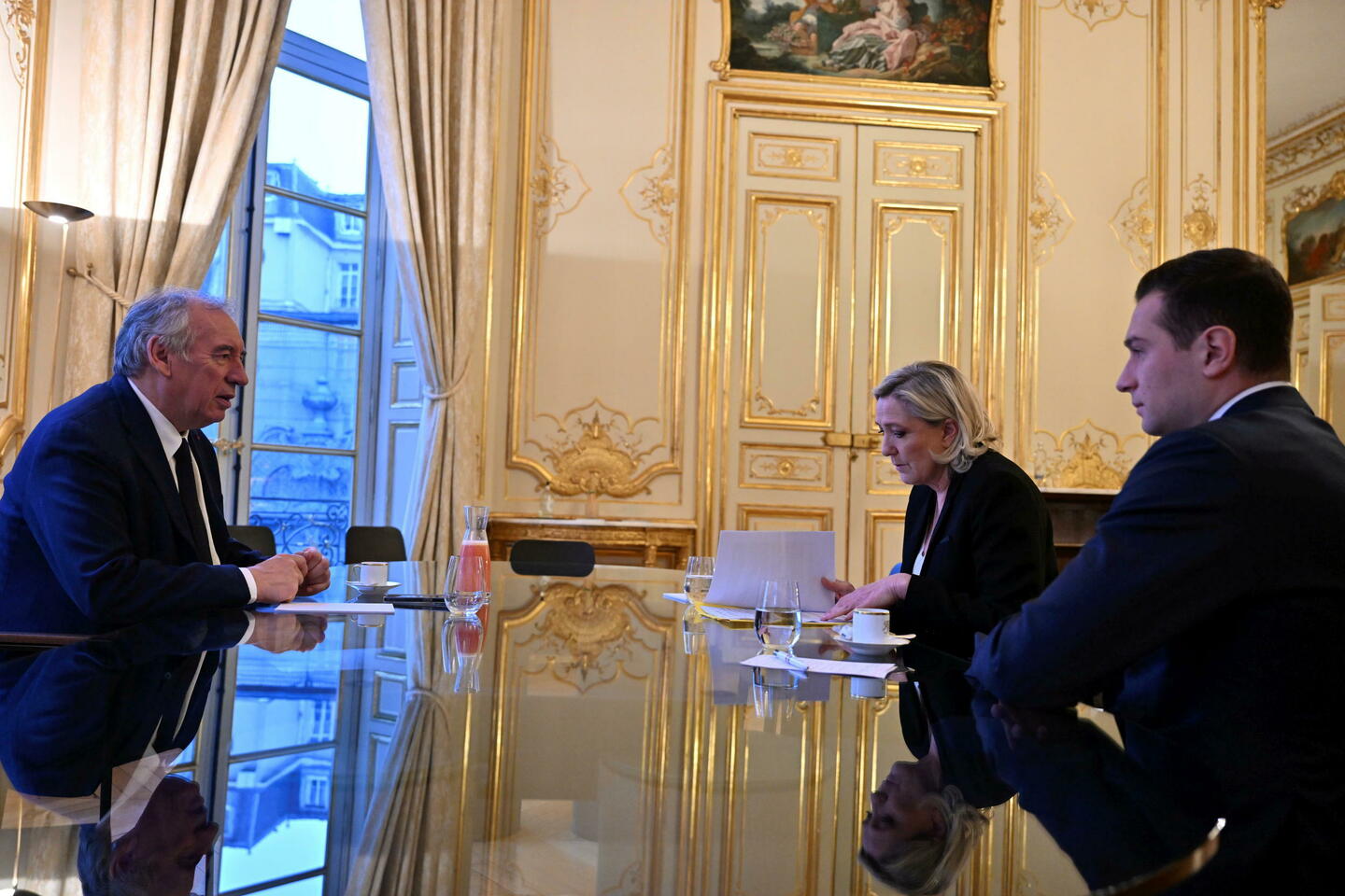 Au RN, les raisons d’une non-censure de Bayrou