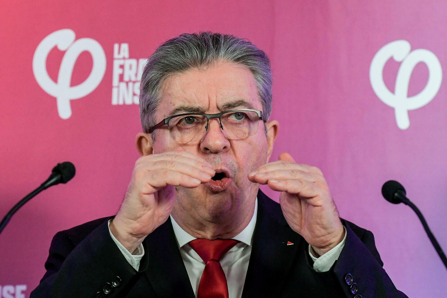 Jean-Luc Mélenchon s’attaque encore à Nathalie Saint-Cricq