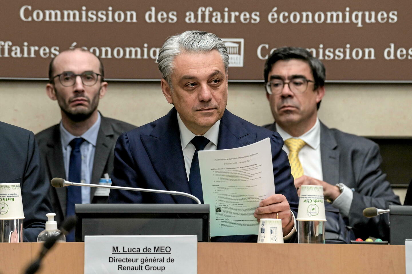 « Un constructeur automobile peut mourir » : l’avertissement du patron de Renault aux...