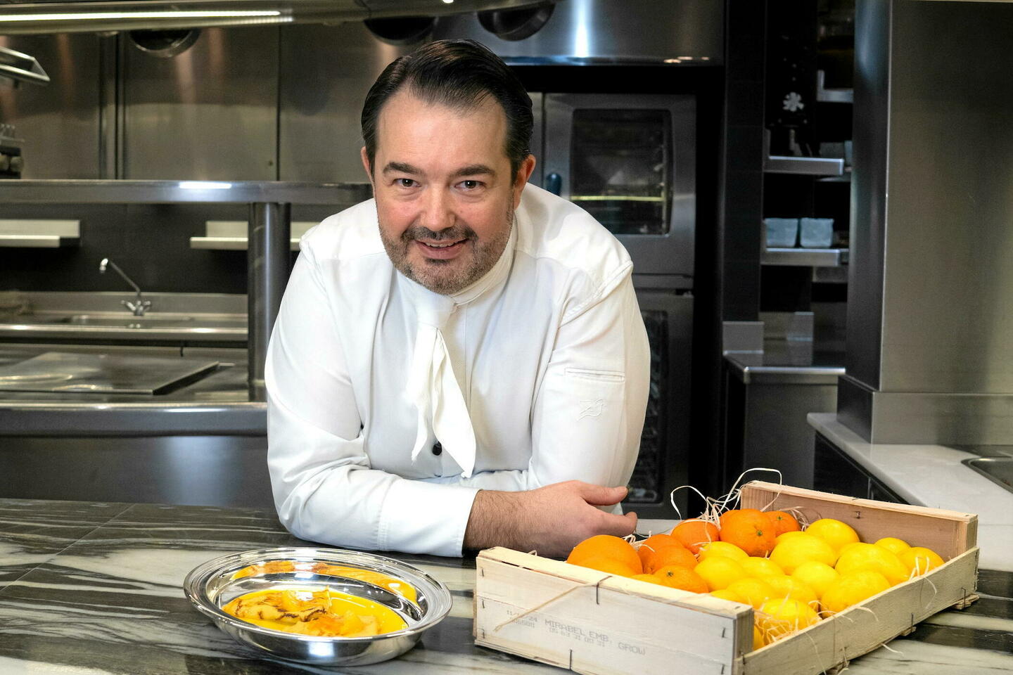 La recette de Jean-François Piège pour réaliser des crêpes Suzette