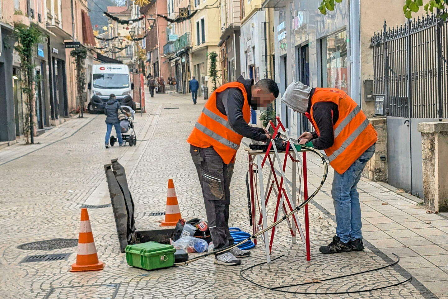 « Ils ne font pas d’effort » : Orange arrête le cuivre, panique dans les mairies