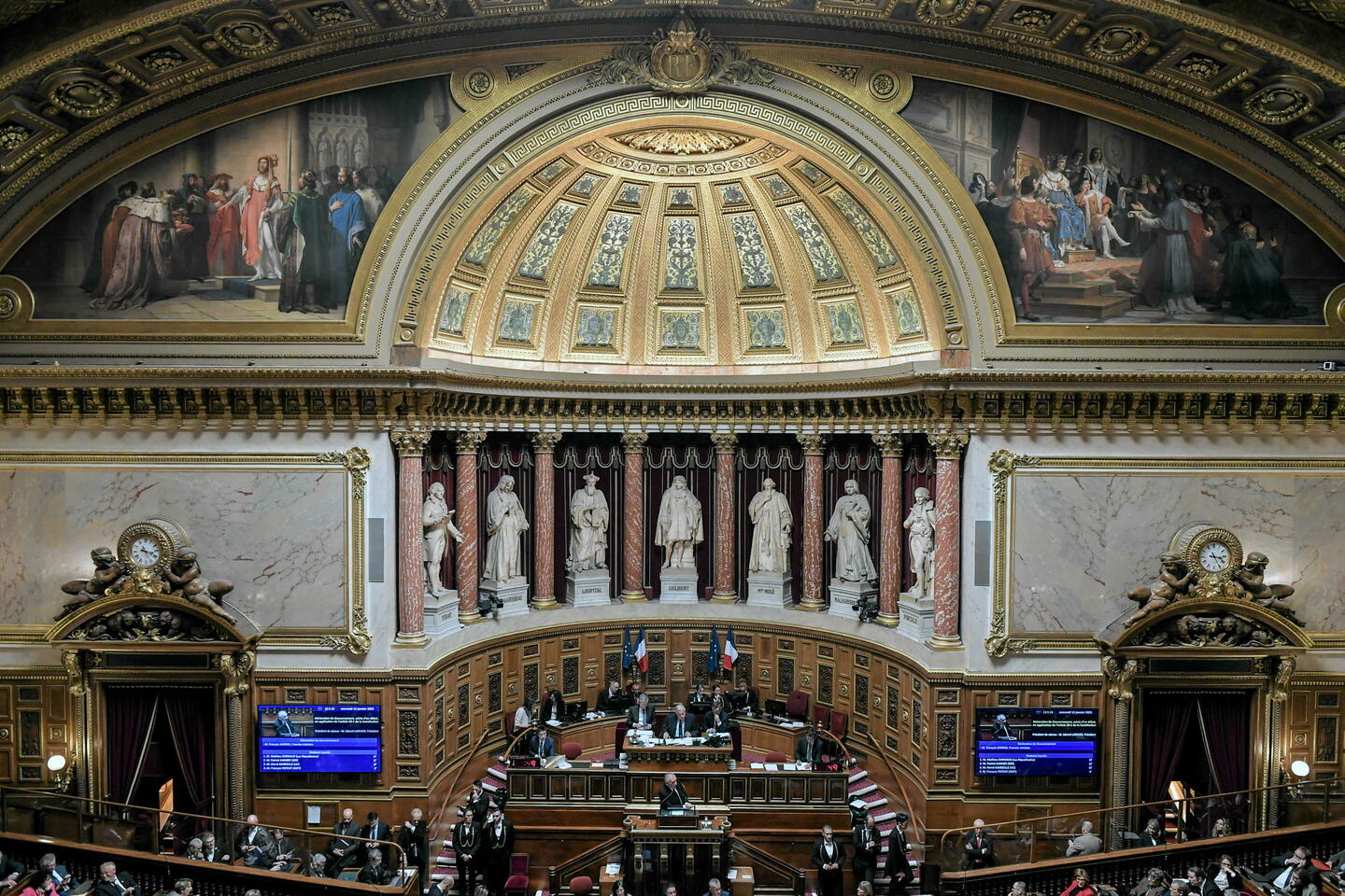 Et si on supprimait… certaines des très nombreuses agences d'État