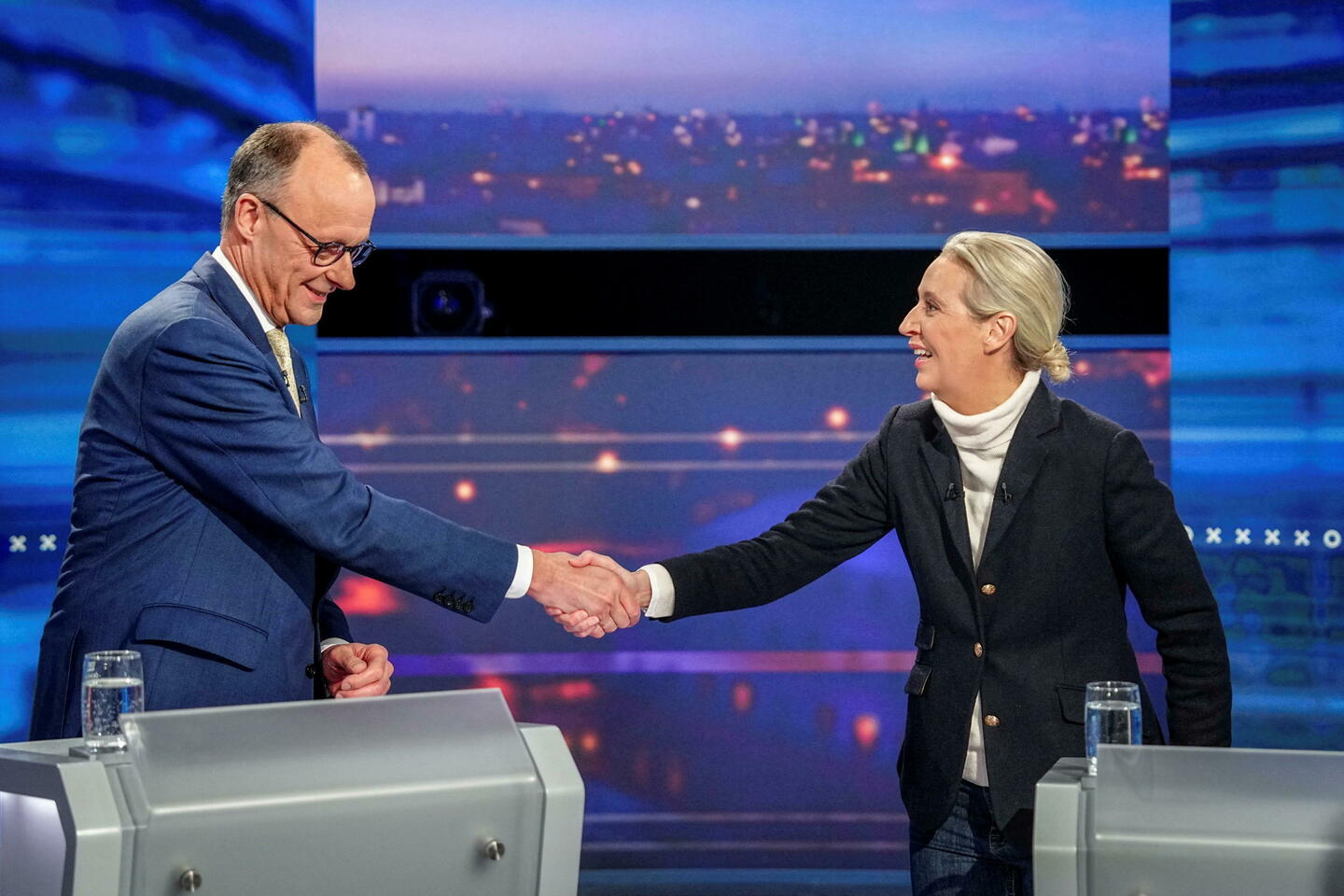 Législatives en Allemagne : les conservateurs en tête, percée historique de l’extrême droite