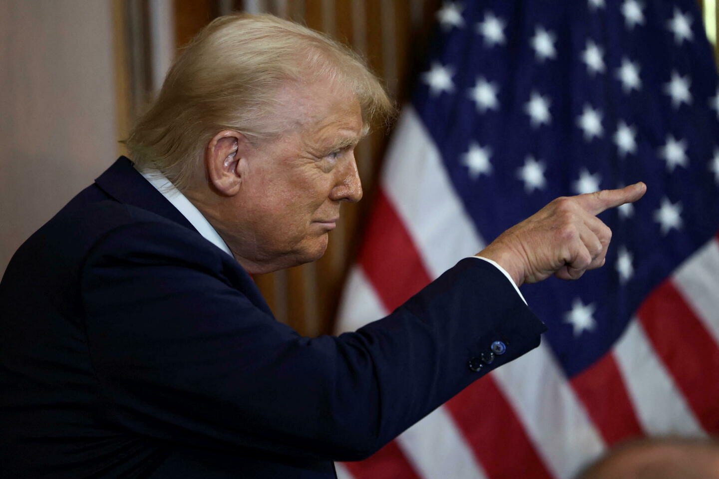 Trump menace les vins et les spiritueux français : la colère gronde chez les exportateurs