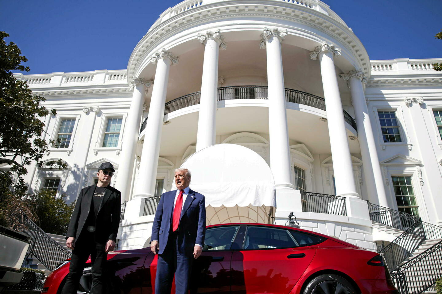 Frais de douane : Tesla alerte Trump sur les conséquences pour le marché automobile américain