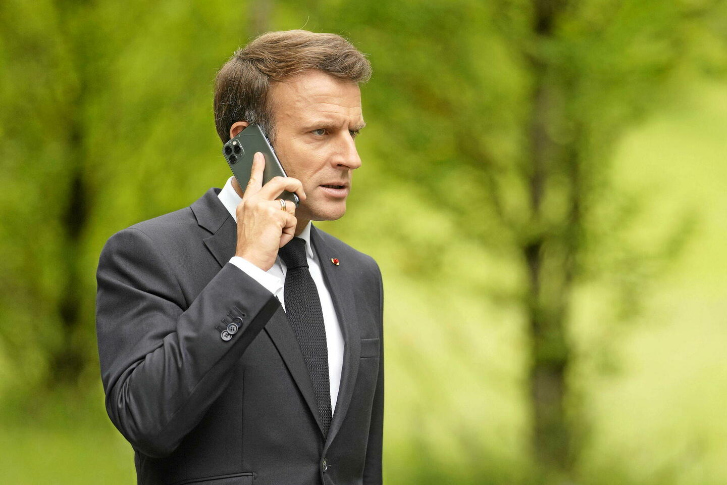 Attention à ces faux SMS d’Emmanuel Macron, il s’agit d’une arnaque