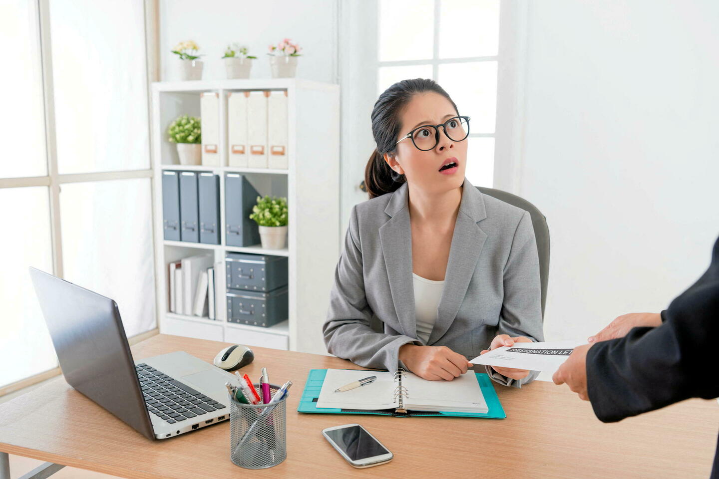 « J’en peux plus, je pars » : la contagion de la « démission par vengeance » est-elle...