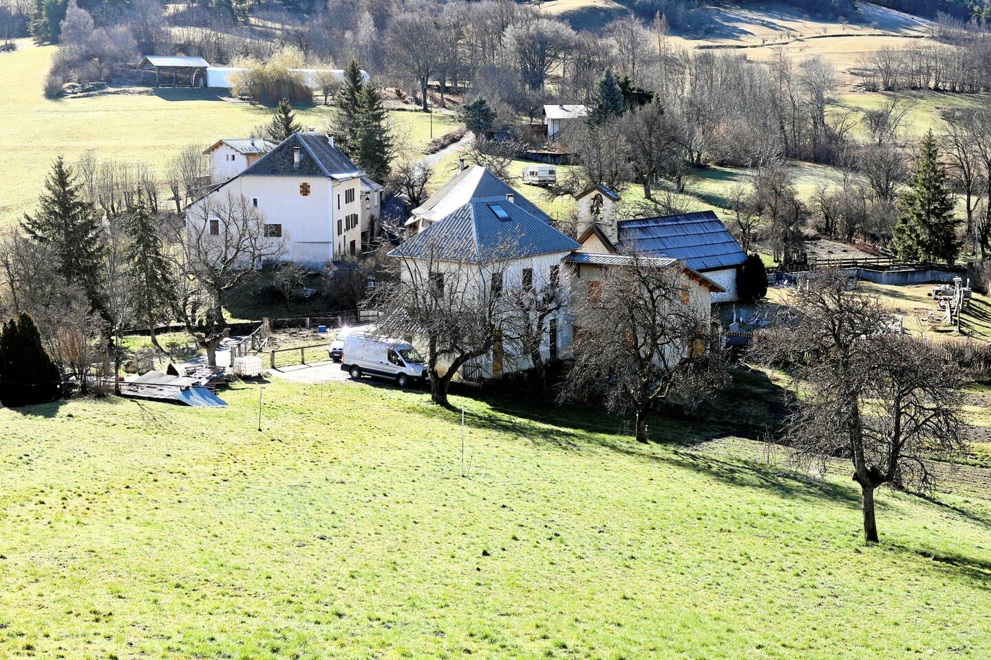 Mort d’Émile : au Vernet, volets clos et bouches cousues
