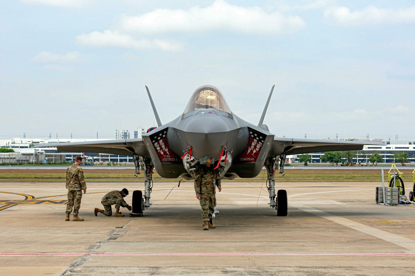 Après l’Allemagne et le Danemark, l’Angleterre se tourne encore vers le F-35