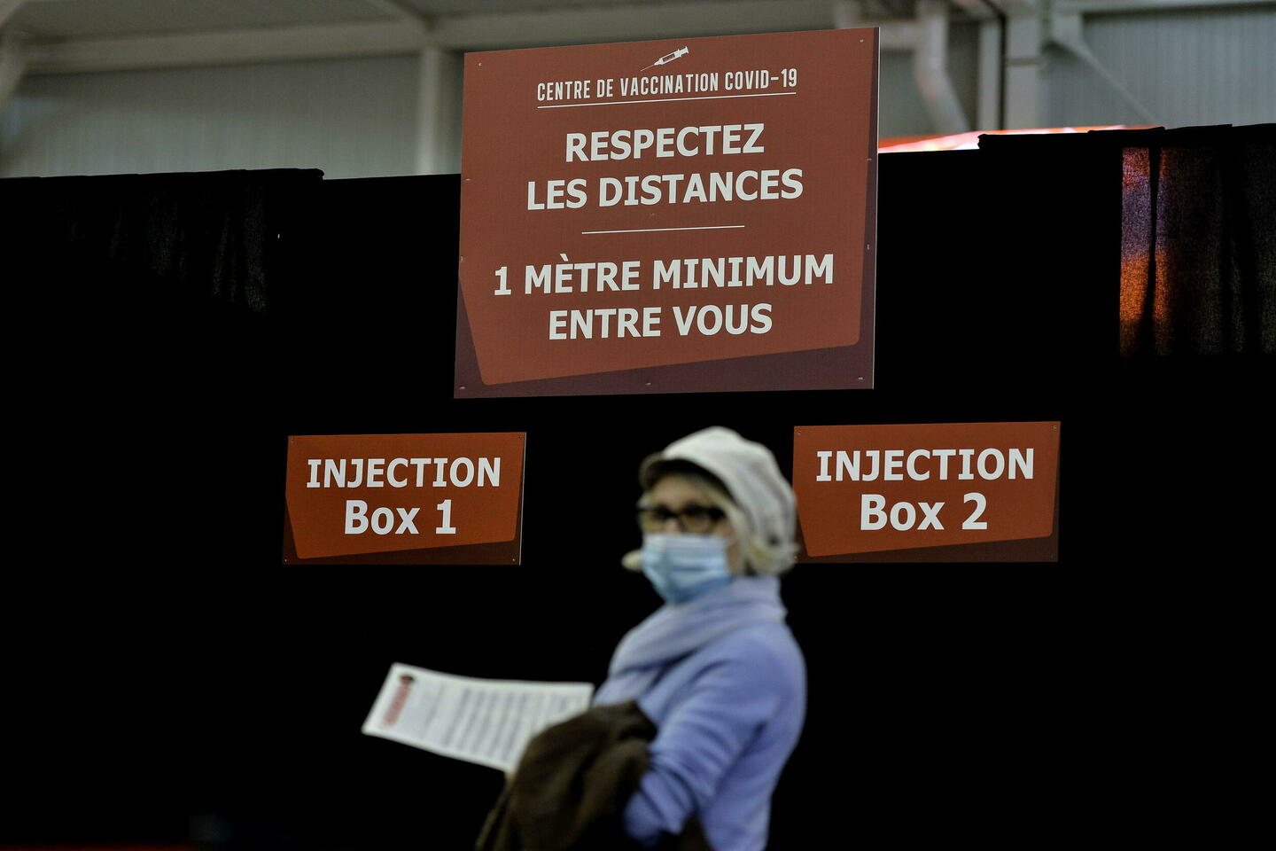 Origine du Covid-19 : le tabou de l’accident de laboratoire vole en éclats, cinq ans après