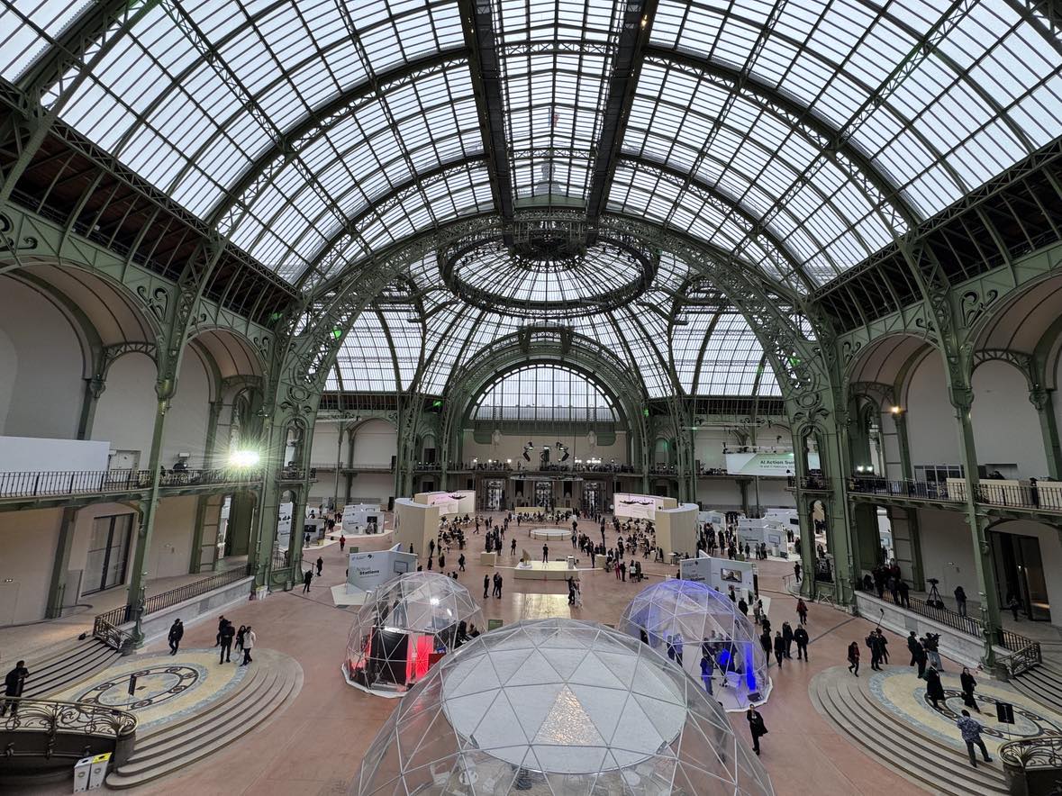 Sommet sur l’IA : on vous emmène dans les coulisses de l’événement au Grand Palais