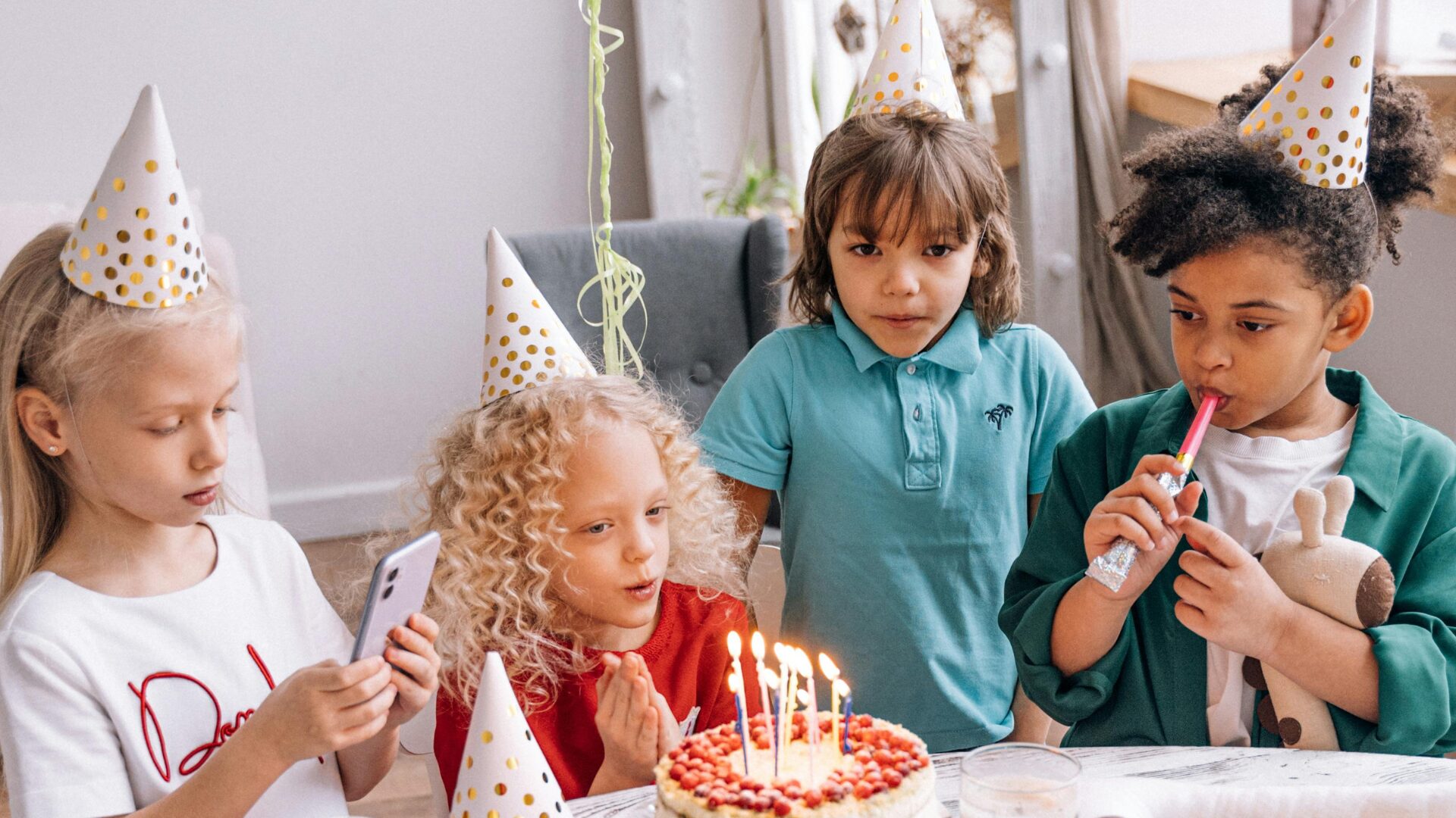 Chronique d???une daronne : c???est quoi le bon montant pour un cadeau d???anniversaire de gosse ?